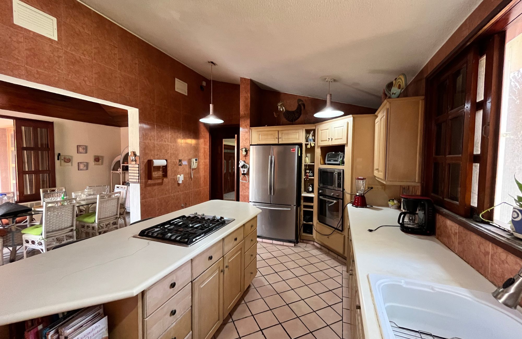 House with spacious garden and private pool for sale, Centro, Cozumel