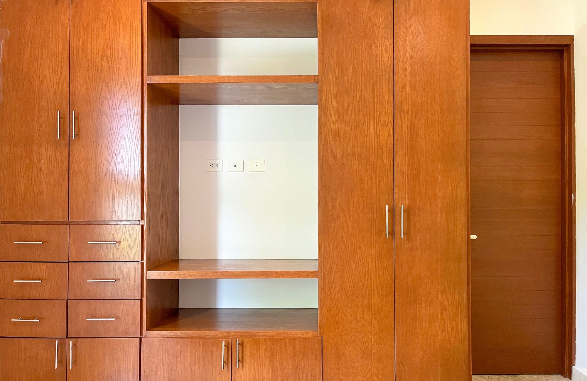 Land in a residential development with a clubhouse, spa, and cenote for sale in Region 11, Tulum.