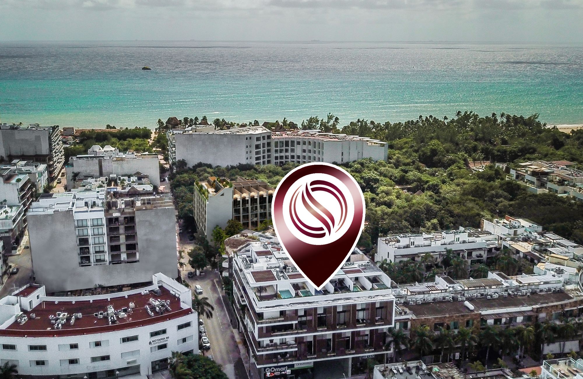Ground floor condo with small garden, terrace with pool, jacuzzi, gym, coworking, concierge, pre-construction, for sale, Playa del Carmen.