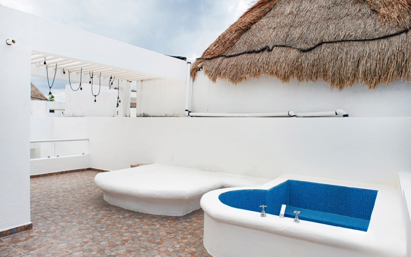 Price Drop Furnished House with Private Pool for Sale, Zona Hotelera Sur, Cozumel