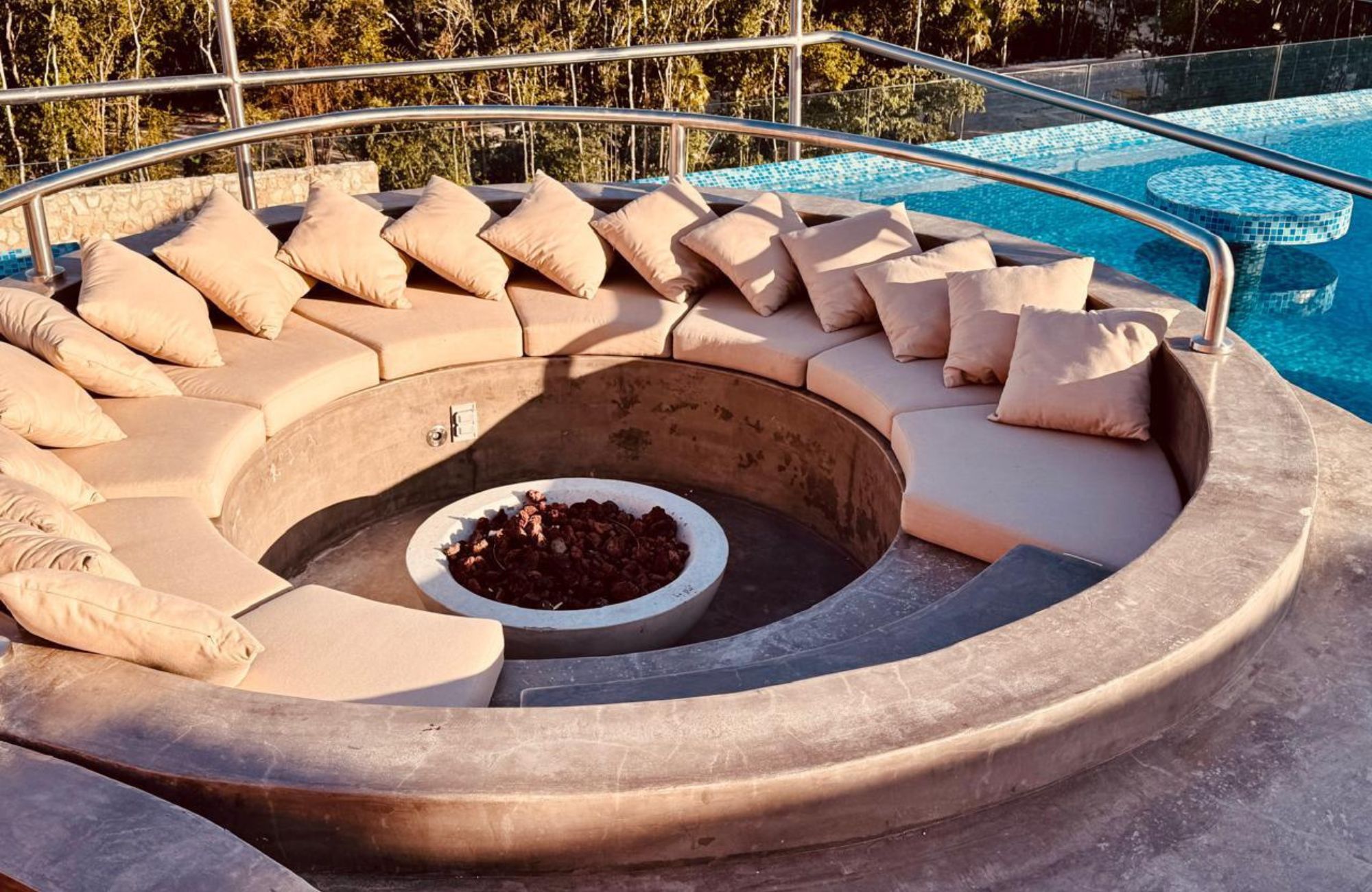 Departamento cerca del mar, sistema lock off,&nbsp; sky pool, coworking, pre-construccion, en venta Tankah, Tulum.