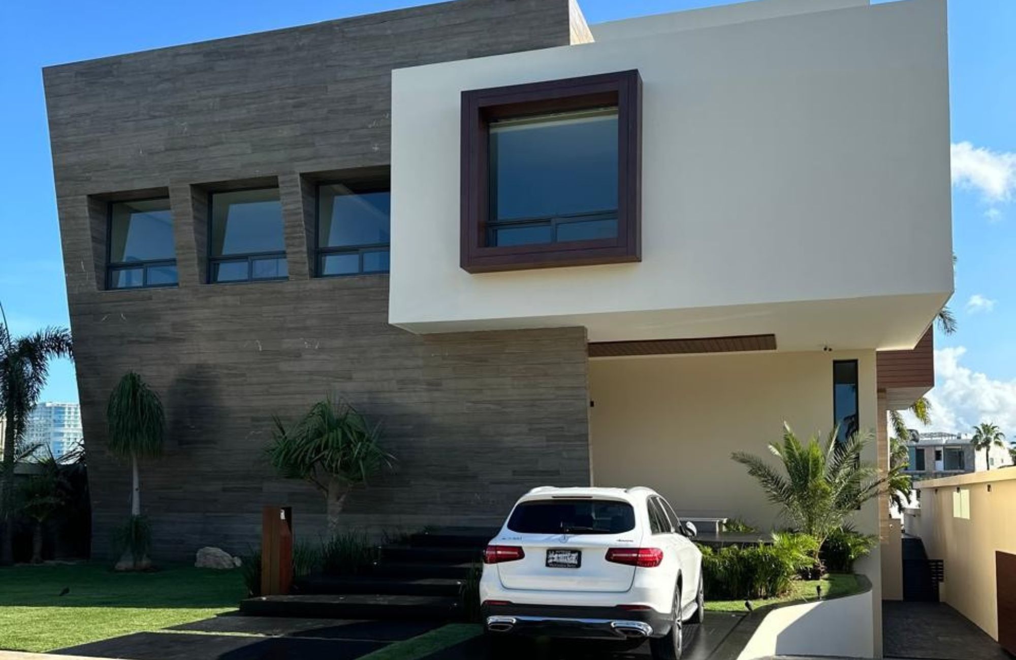 House with Private Pool for Sale, Puerto Canc&uacute;n, Canc&uacute;n