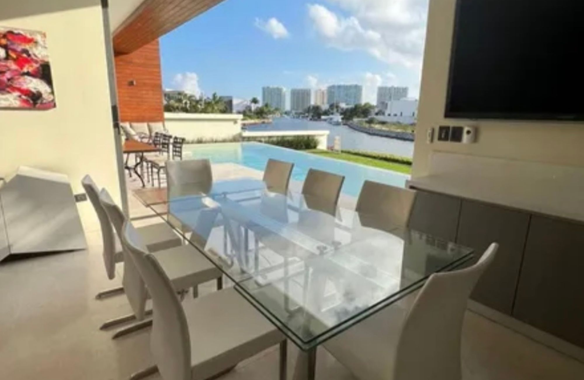 House with Private Pool for Sale, Puerto Canc&uacute;n, Canc&uacute;n