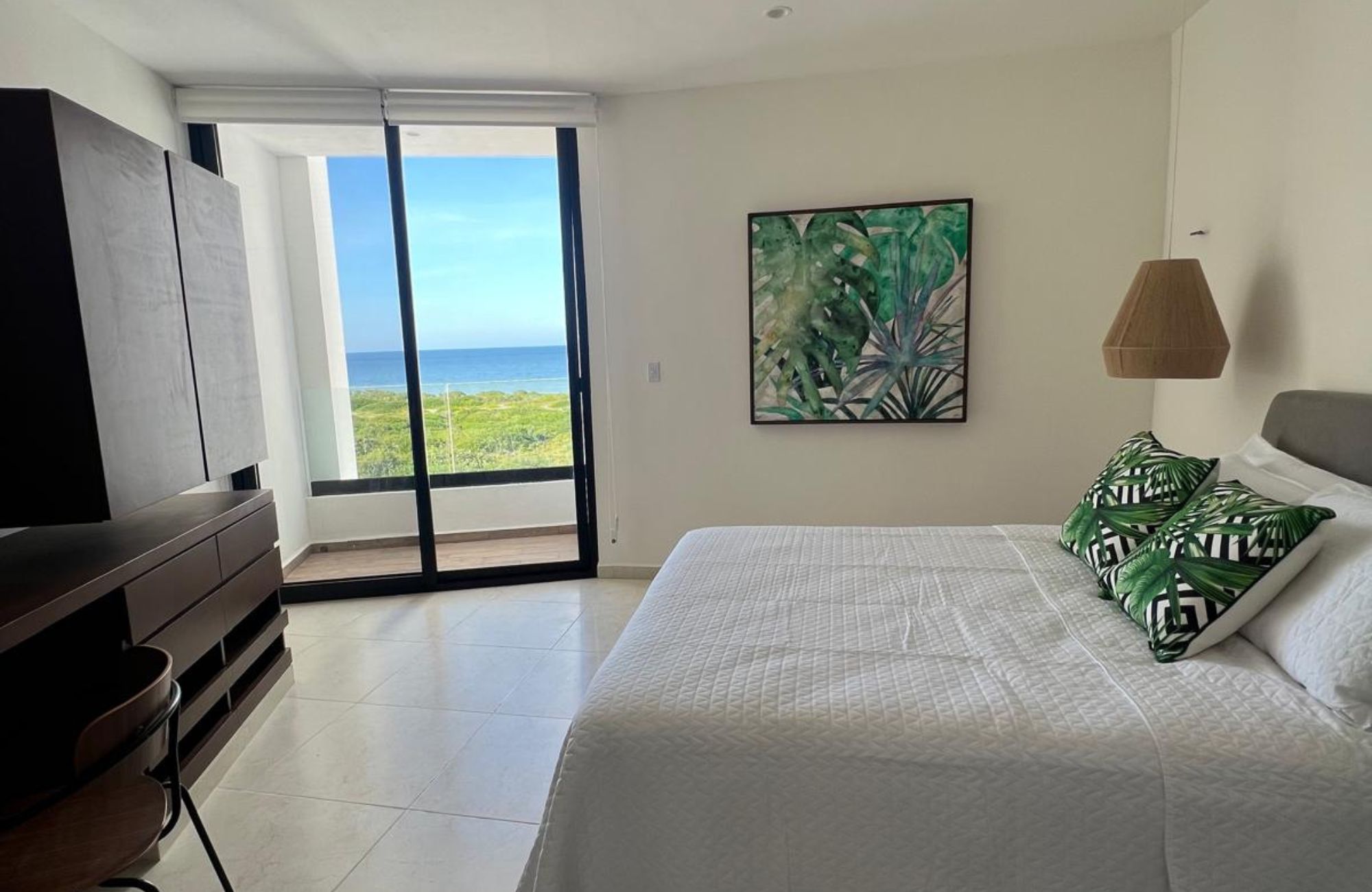 Oceanfront Condo with Common Pool and Rooftop for Sale in Telchac, Yucat&aacute;n