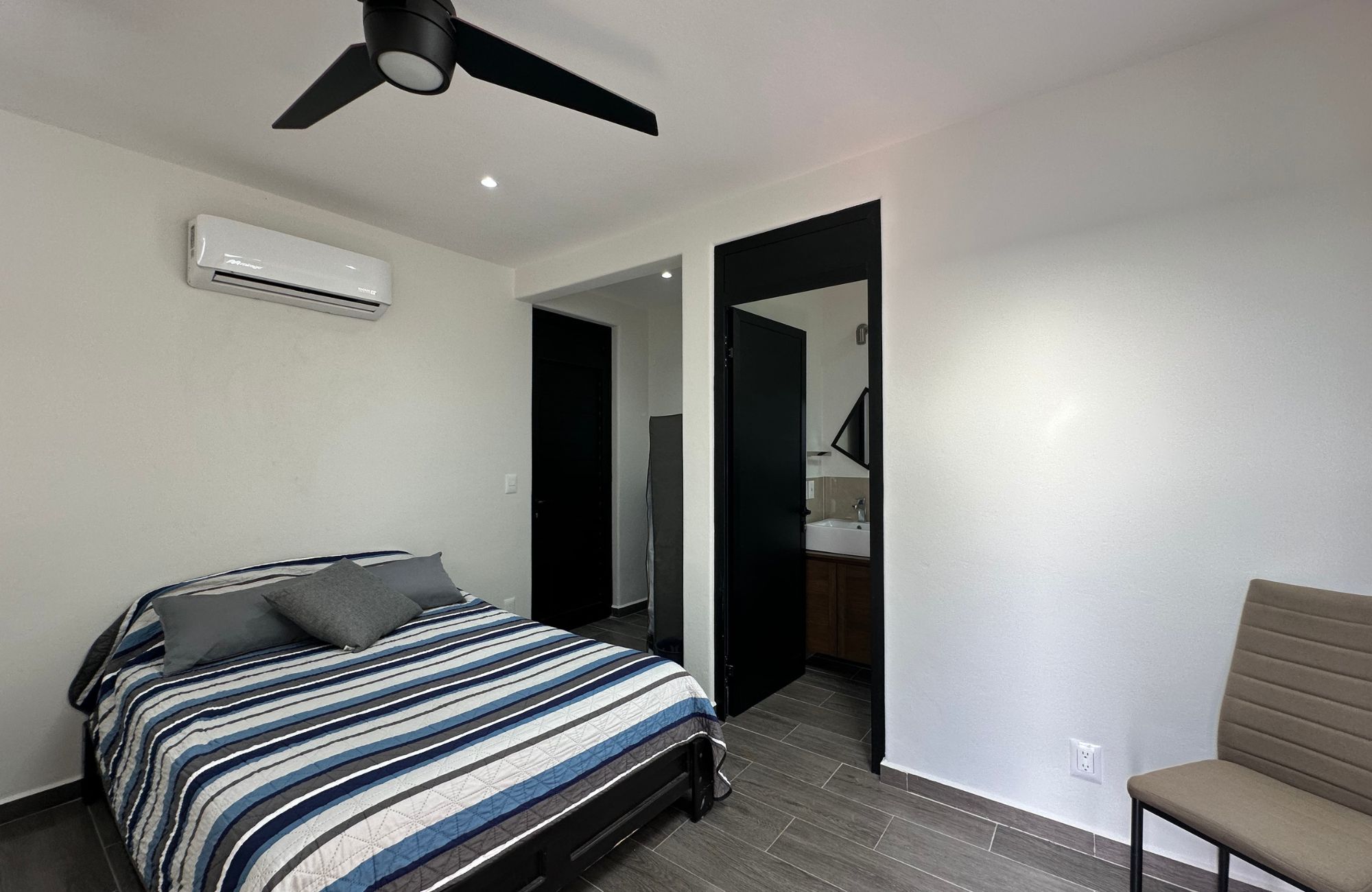 Penthouse with Private Pool and Lock-Off for Sale, Sector M, Huatulco