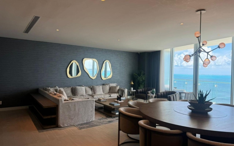 Oceanview Penthouse for sale, Puerto Canc&uacute;n, Canc&uacute;n