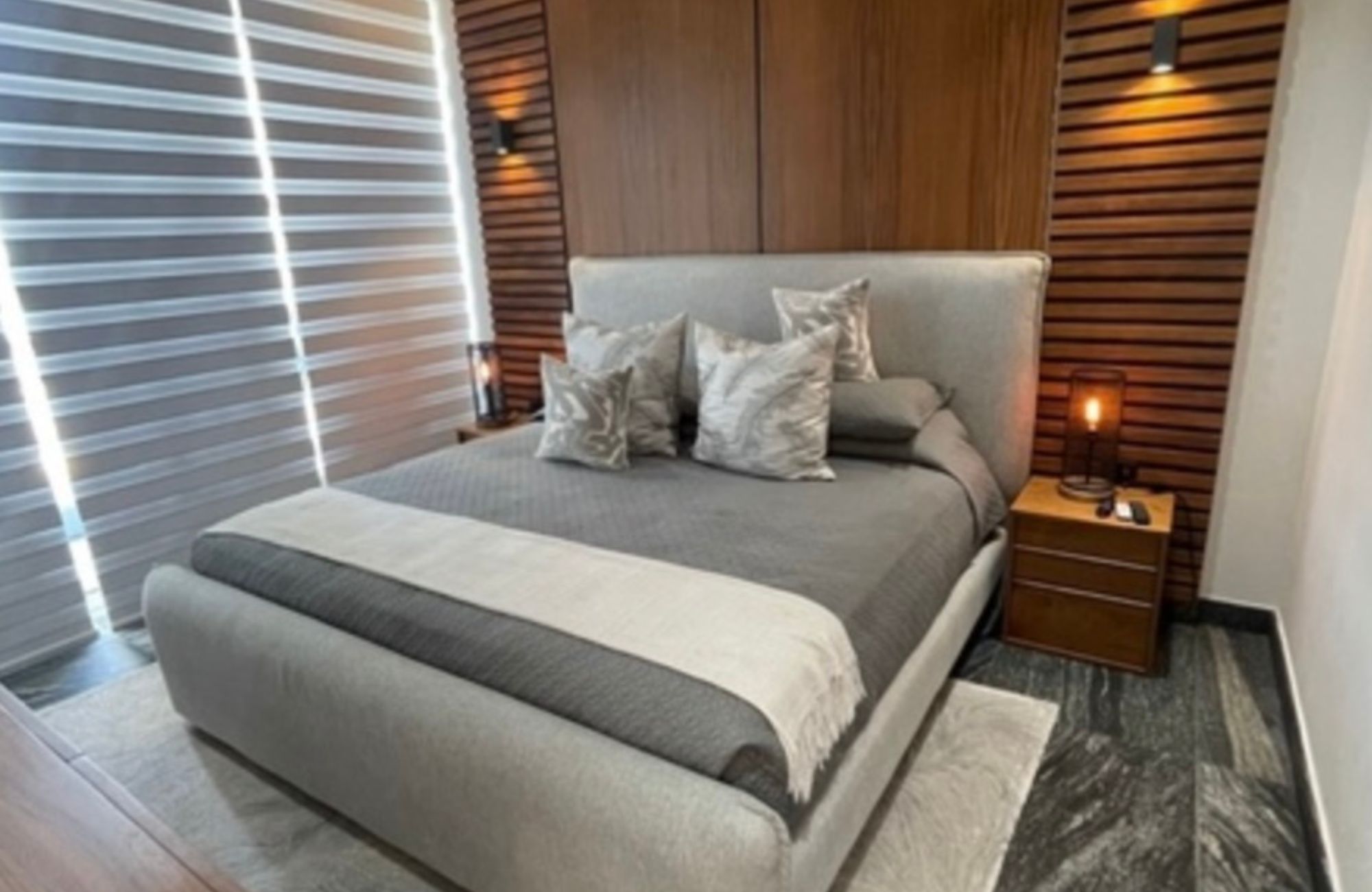 Hermoso departamento con vista al mar y la marina, con amenidades: alberca infinity, spa, gimnasio, area lounge, salon de eventos, lobby