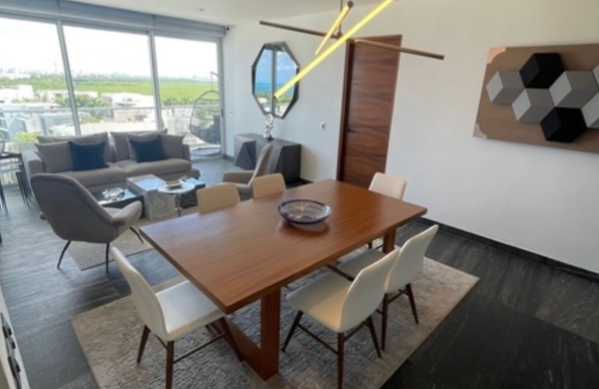 Hermoso departamento con vista al mar y la marina, con amenidades: alberca infinity, spa, gimnasio, area lounge, salon de eventos, lobby