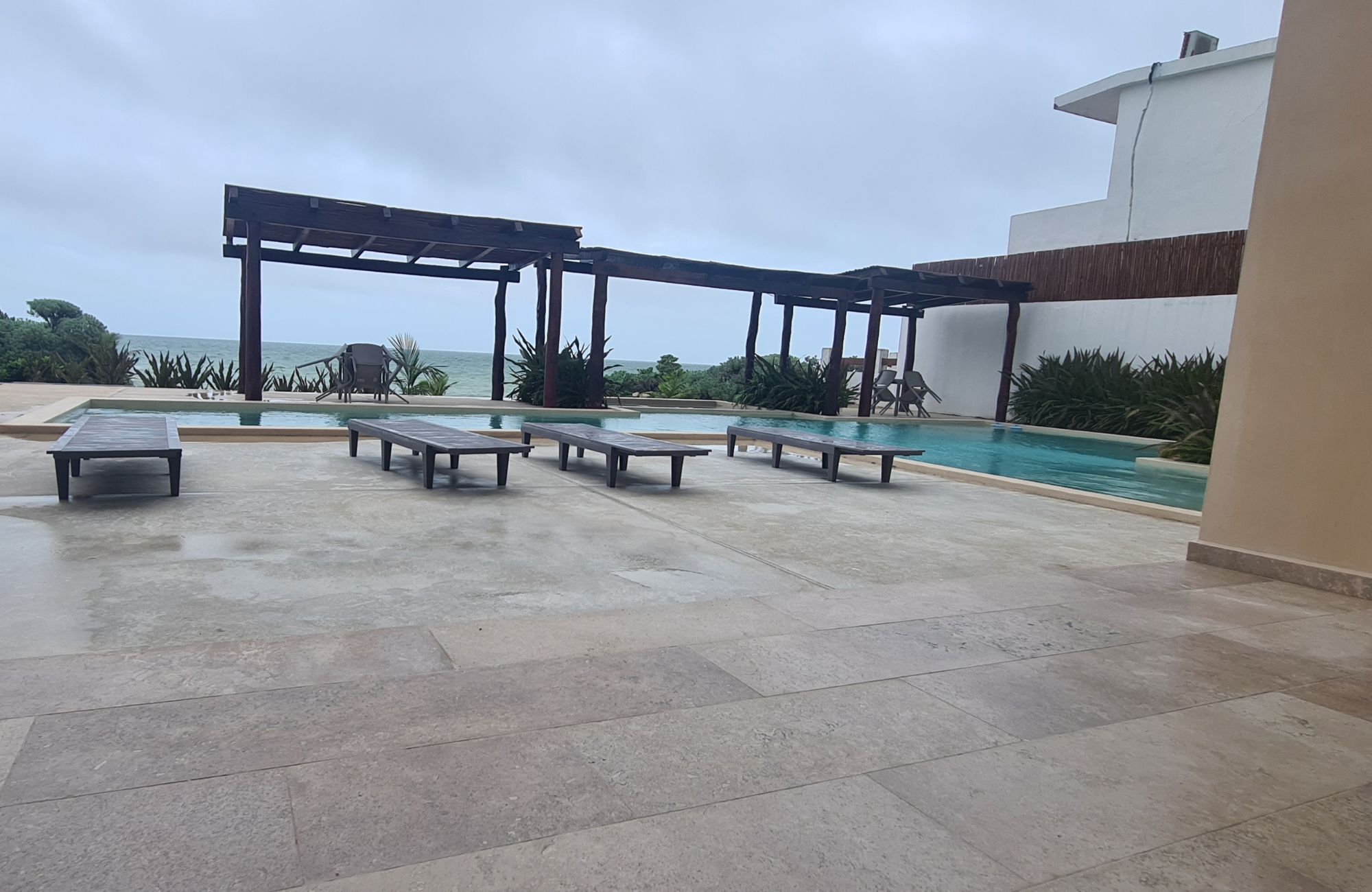 Apartment with amenities for the whole family, 25 amenities, for sale Merida, North Zone.