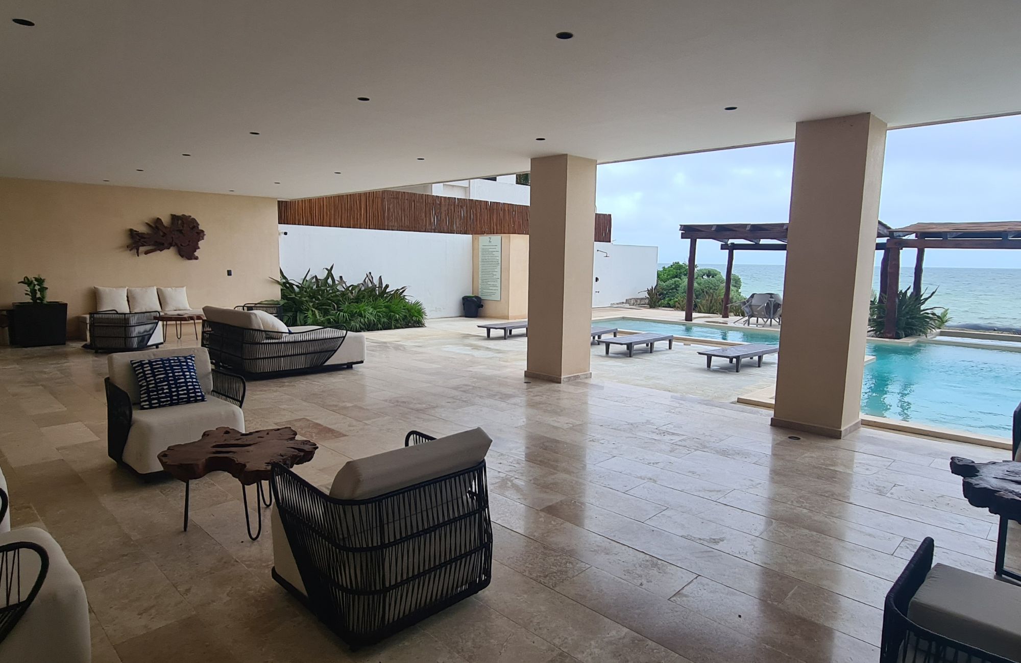 Apartment with amenities for the whole family, 25 amenities, for sale Merida, North Zone.