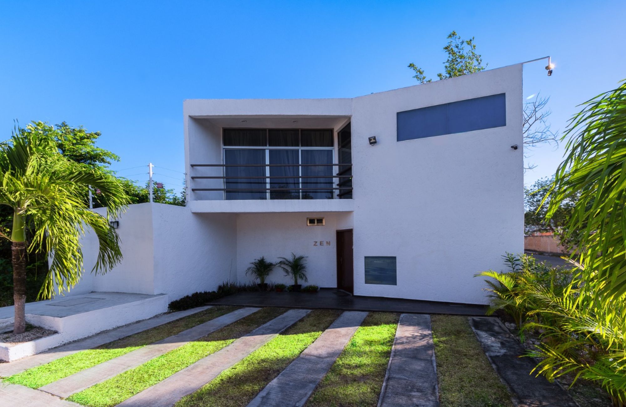 House with Clubhouse, Pool, and Cenote, for Sale in Allegranza, Playa del Carmen