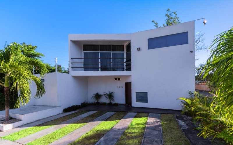 Corner house with Independent Studio, for Sale, Centro Maya, Playa del Carmen