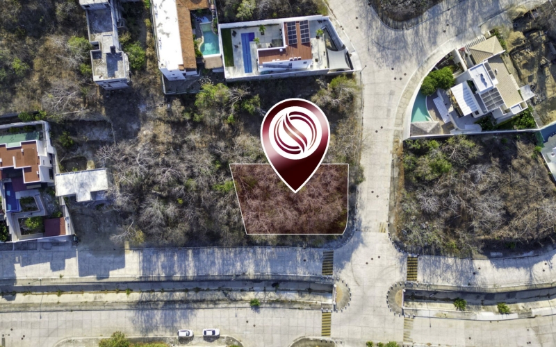 Corner Lot with Residential Land Use for Sale, Sector O, Huatulco