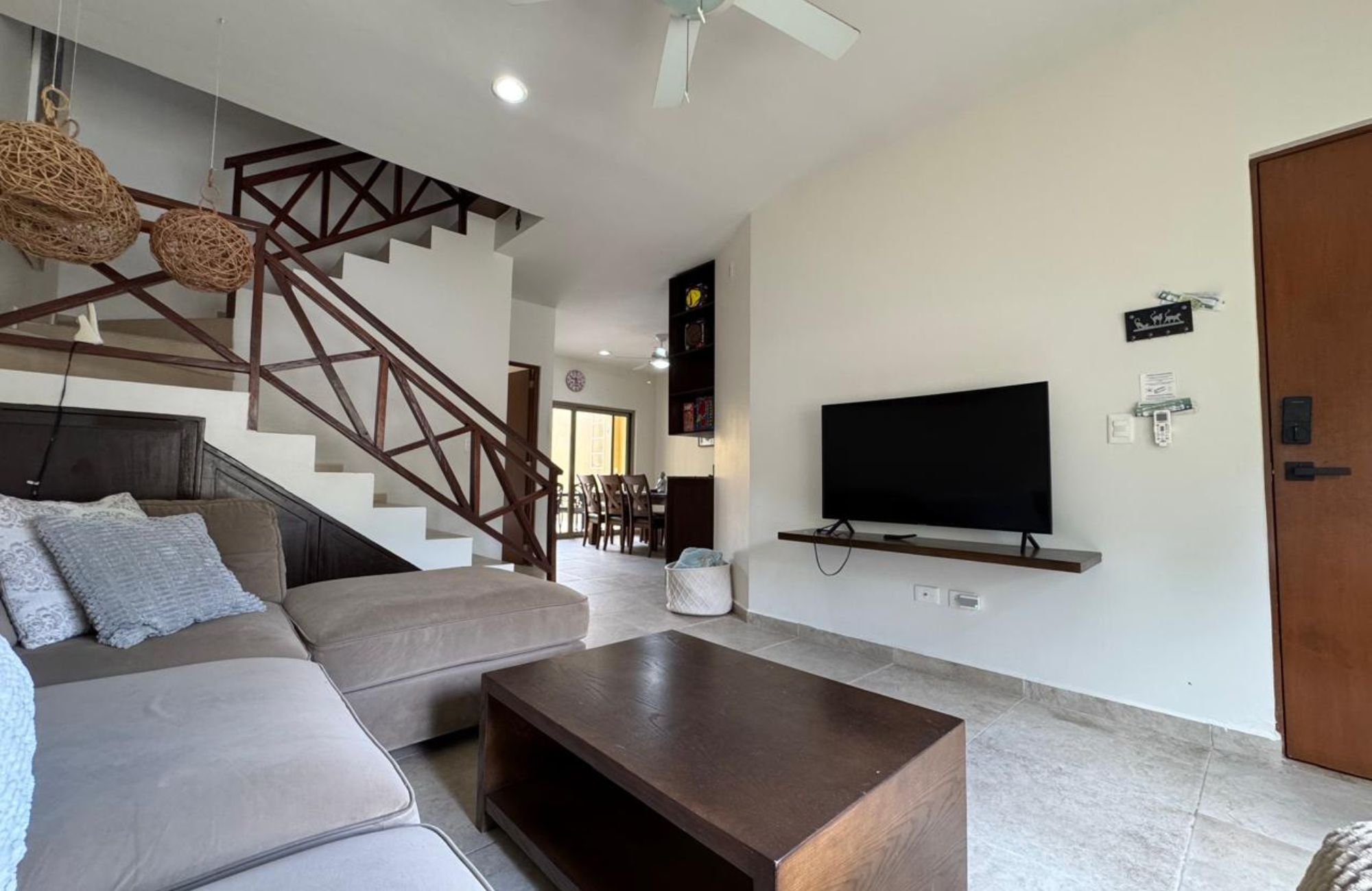 Casa con casa club, alberca, cenote, venta en Allegranza Playa del Carmen