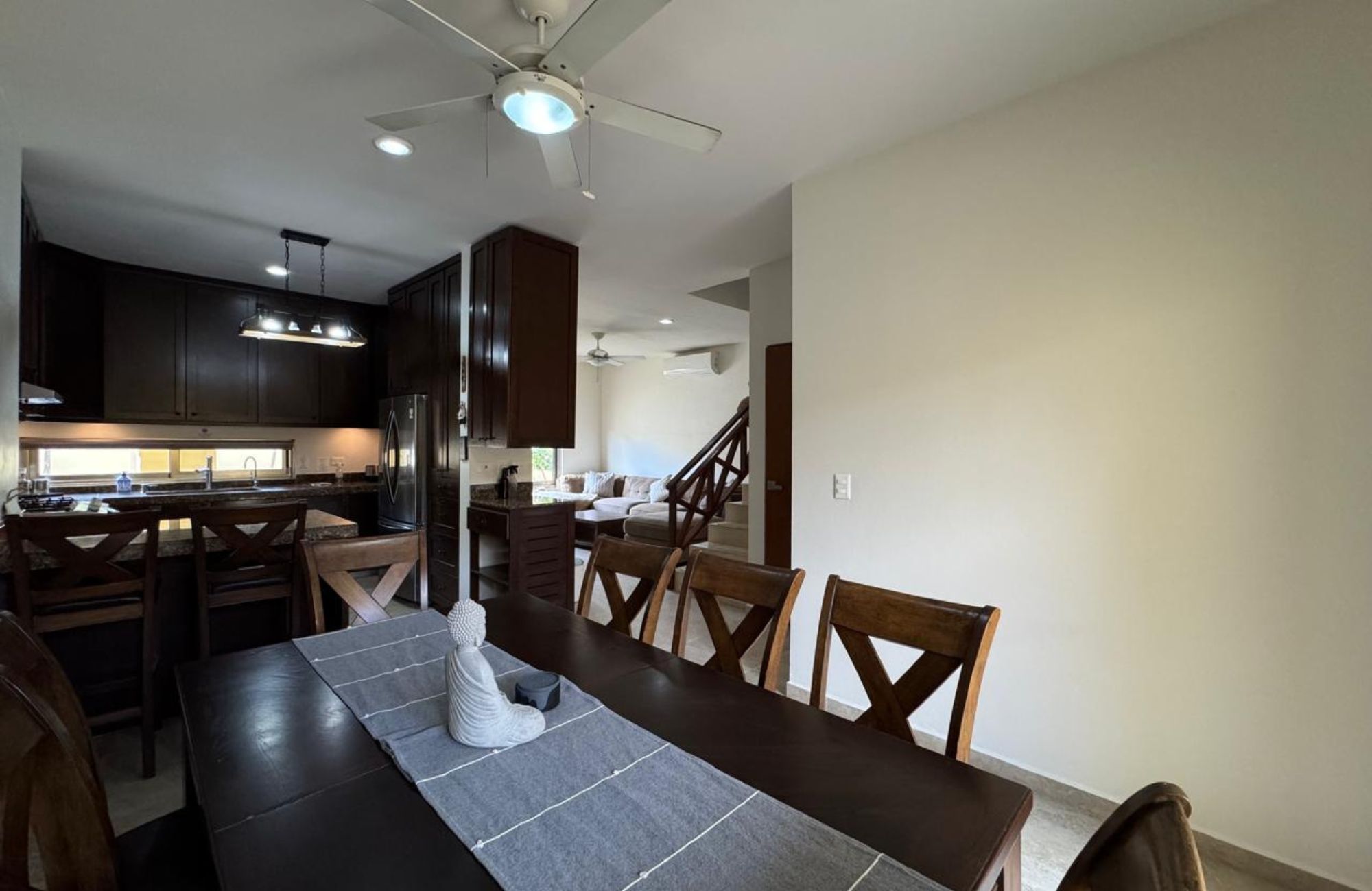 Casa con casa club, alberca, cenote, venta en Allegranza Playa del Carmen