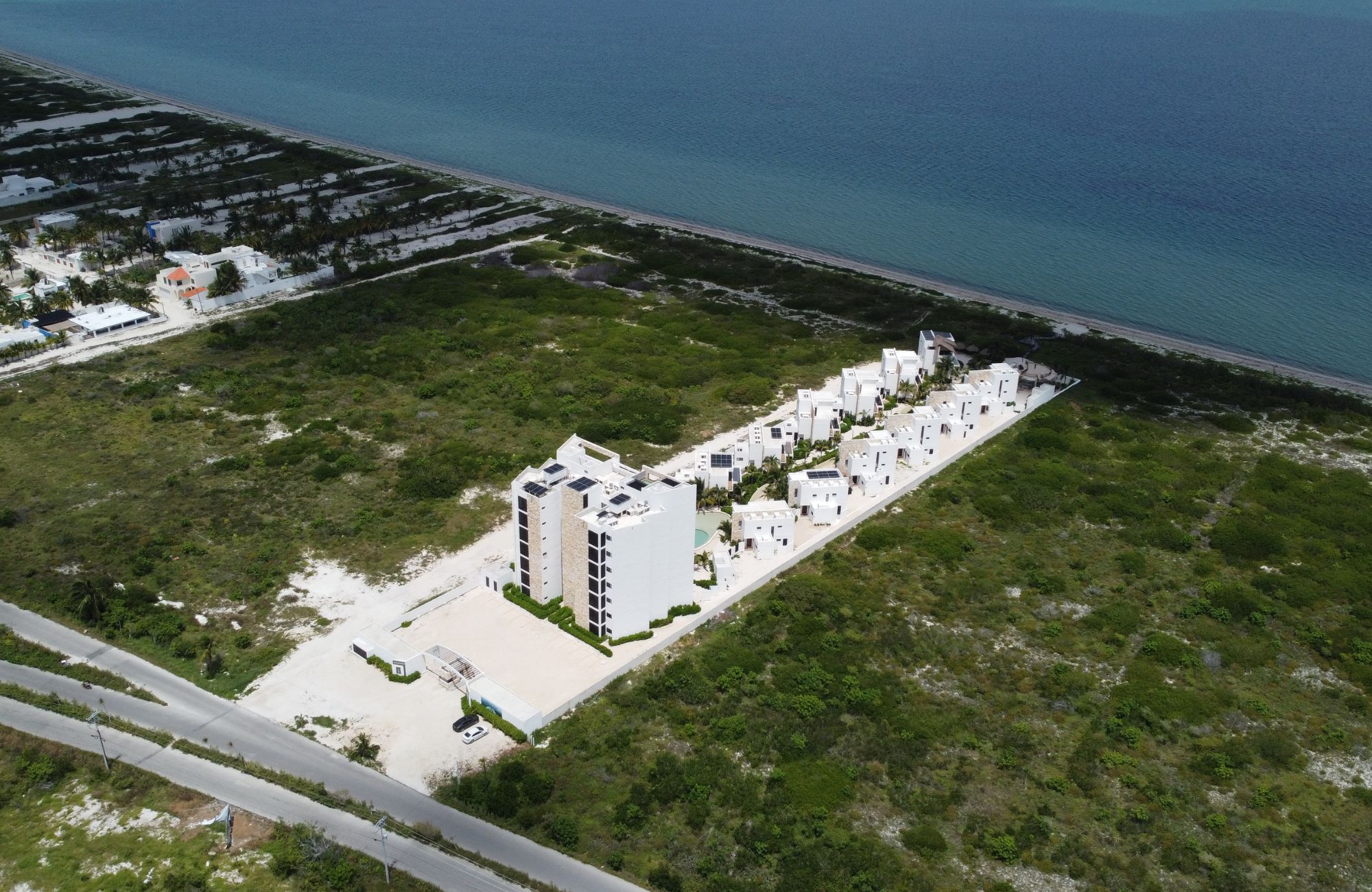 Condo with pool, terrace, service room, pre-sale, North Zone, M&eacute;rida.