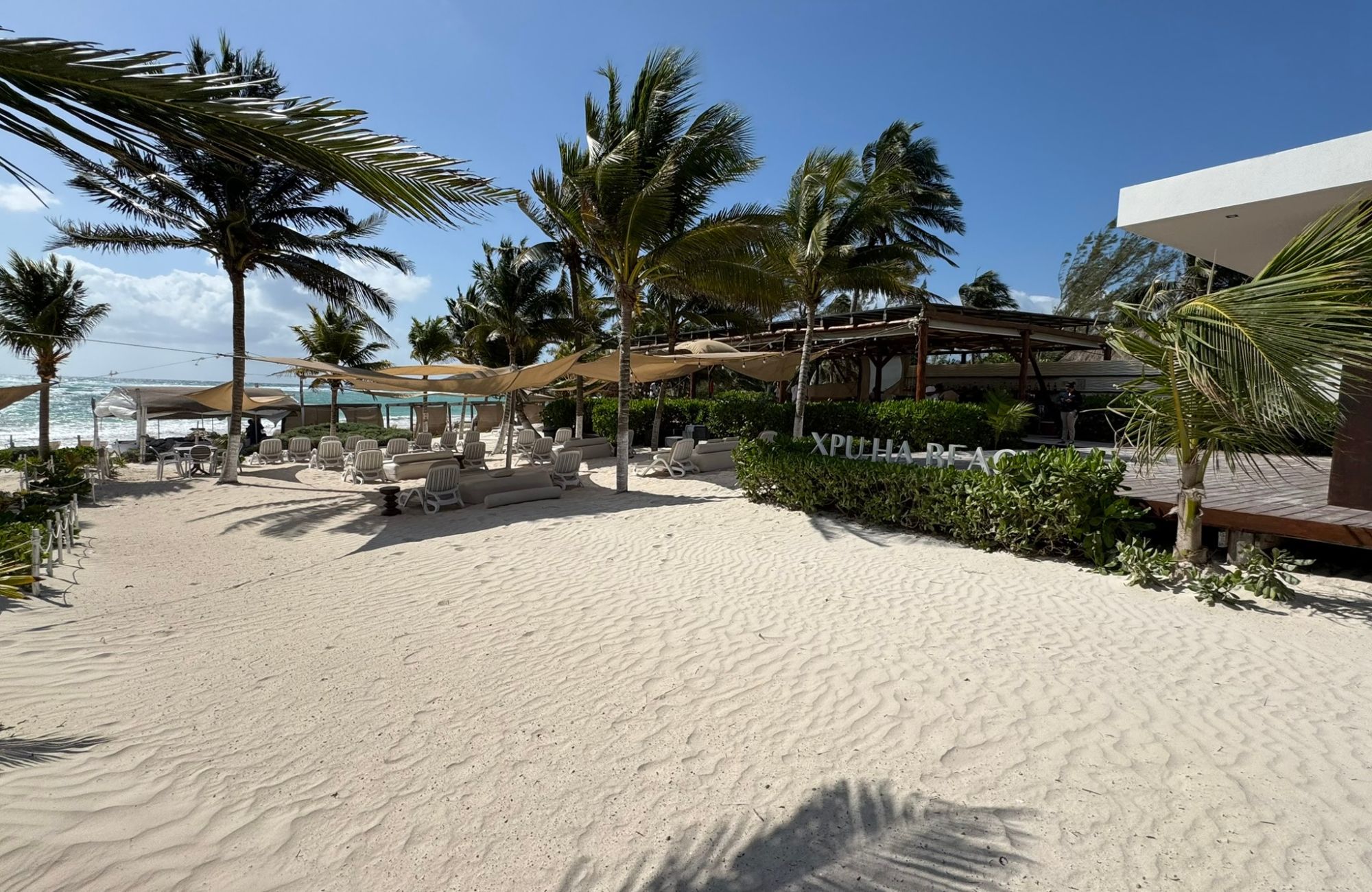 House with private pool, hot tub spa, smart key card, amenities: gym, juice and coffee bar, common pool, in Aldea Zama, Tulum for sale.