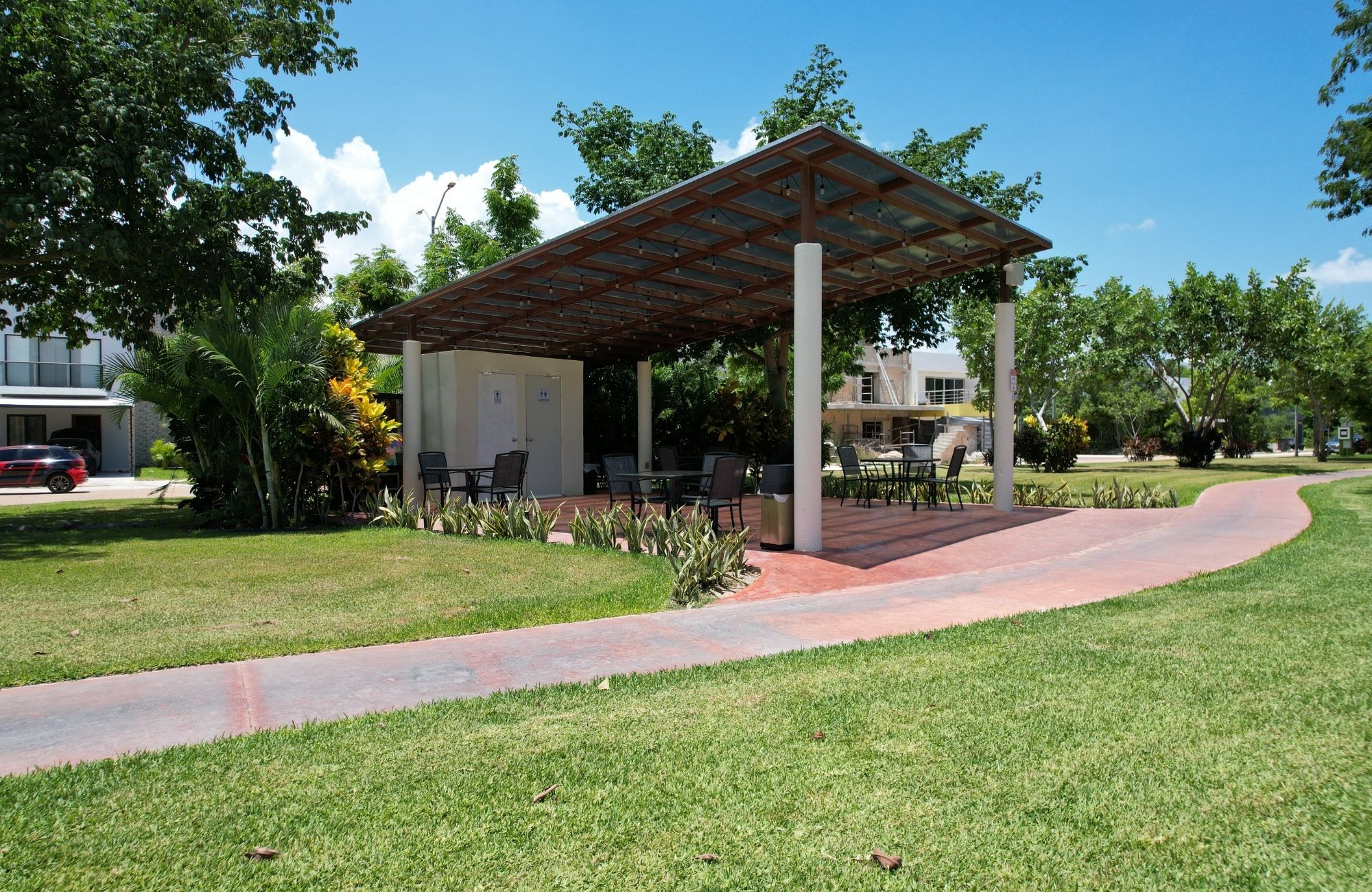 Condominium with security, pool and jacuzzi, pre-construction, for sale, Canc&uacute;n.