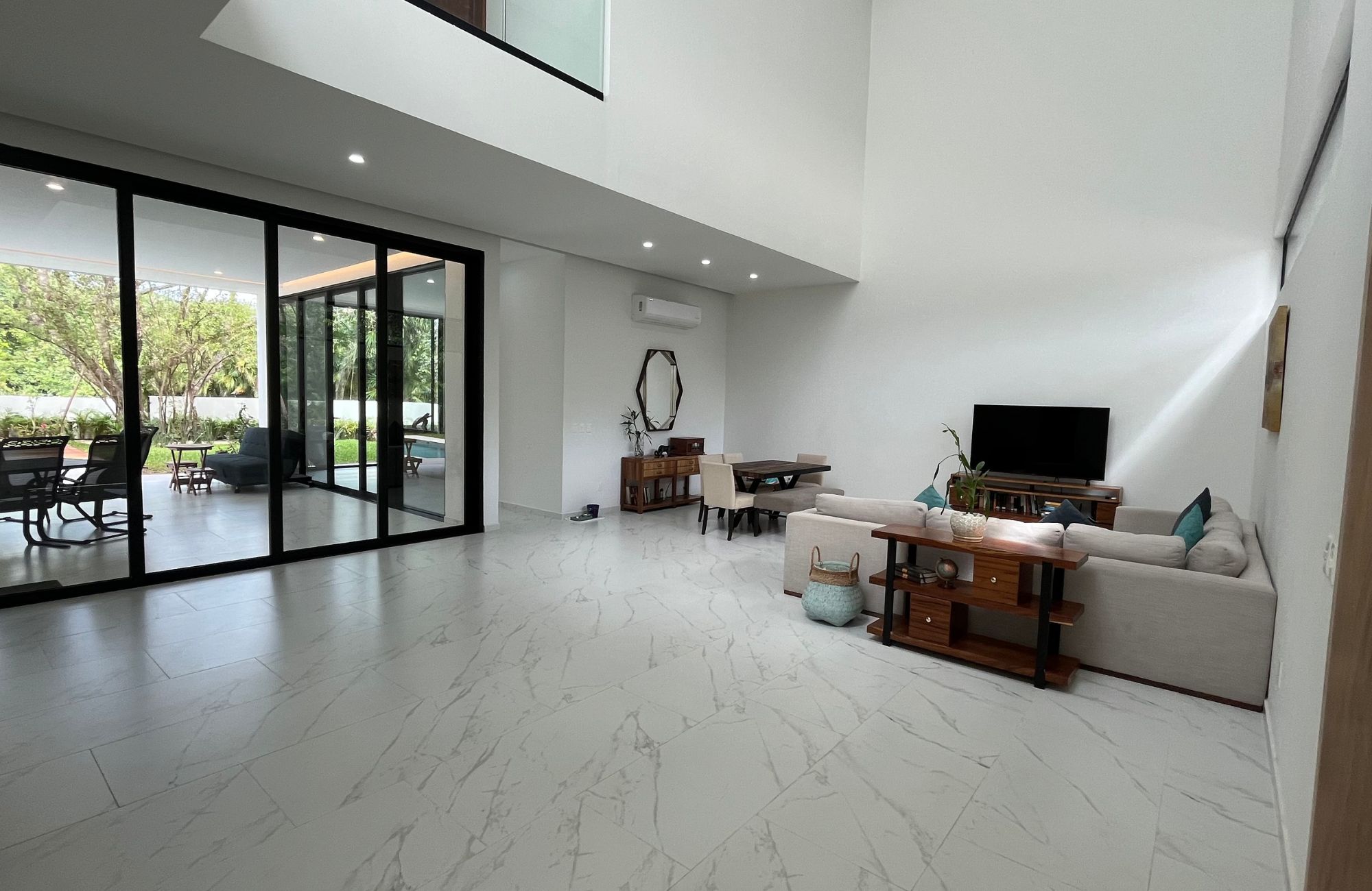 House with studio and private pool for sale, Xpu-ha, Quintana Roo