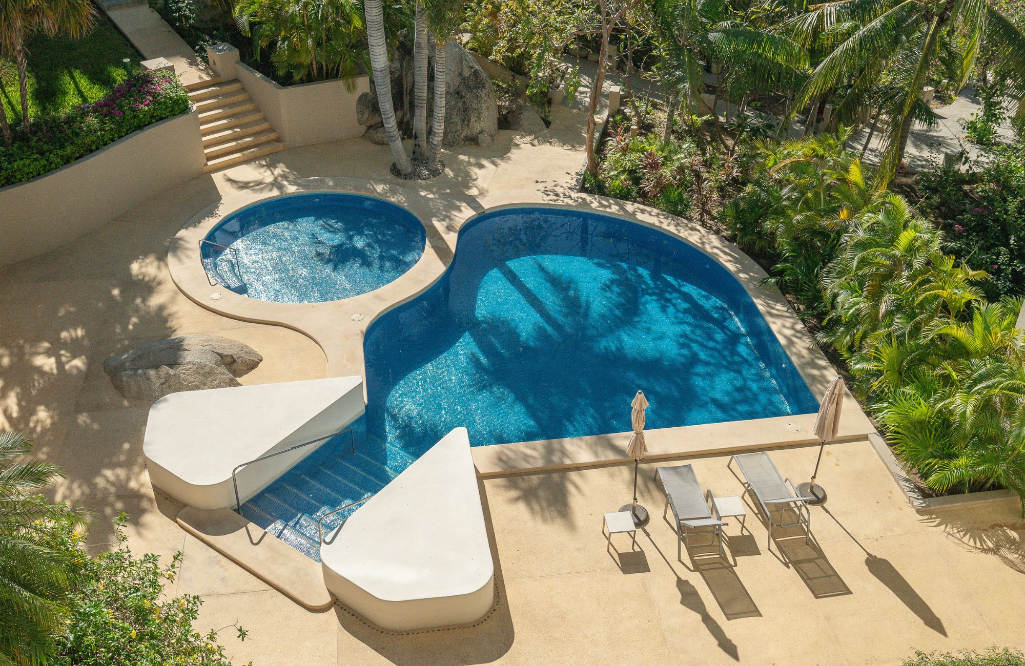 Penthouse con vista al mar, club de playa, en venta, Cosmo Residences, Huatulco