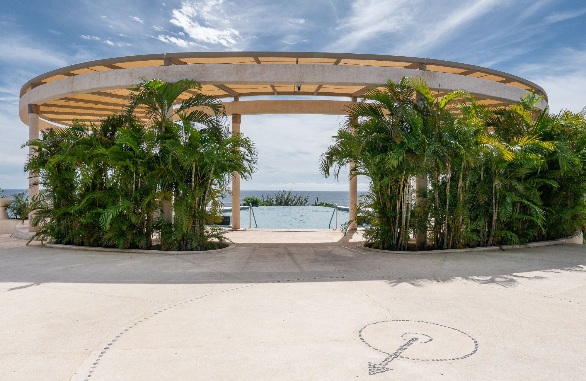 Penthouse con vista al mar, club de playa, en venta, Cosmo Residences, Huatulco