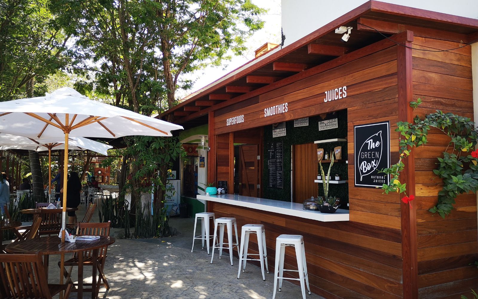 Terreno con casa club, en venta, Carretera Federal Canc&uacute;n-Tulum, Playa del Carmen