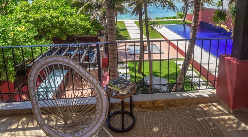 Luxury Beachfront villa on beautiful Soliman Bay.