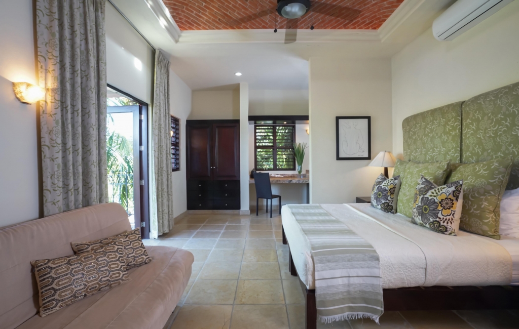 Luxury Beachfront villa on beautiful Soliman Bay.