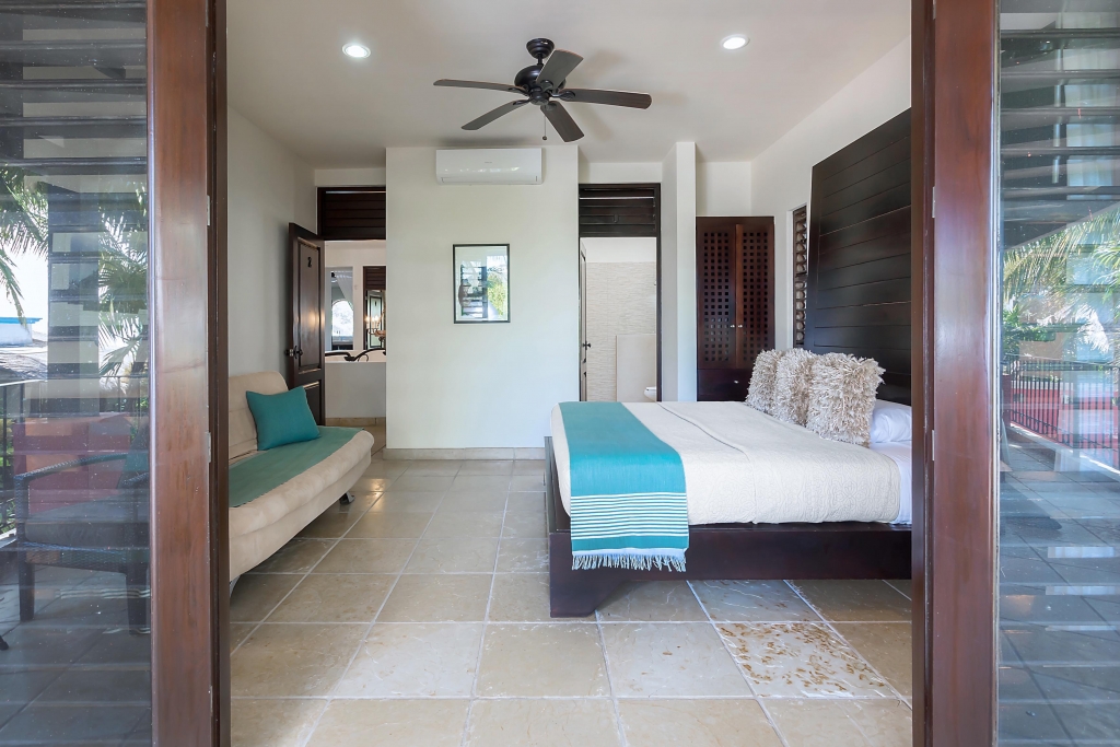Luxury Beachfront villa on beautiful Soliman Bay.