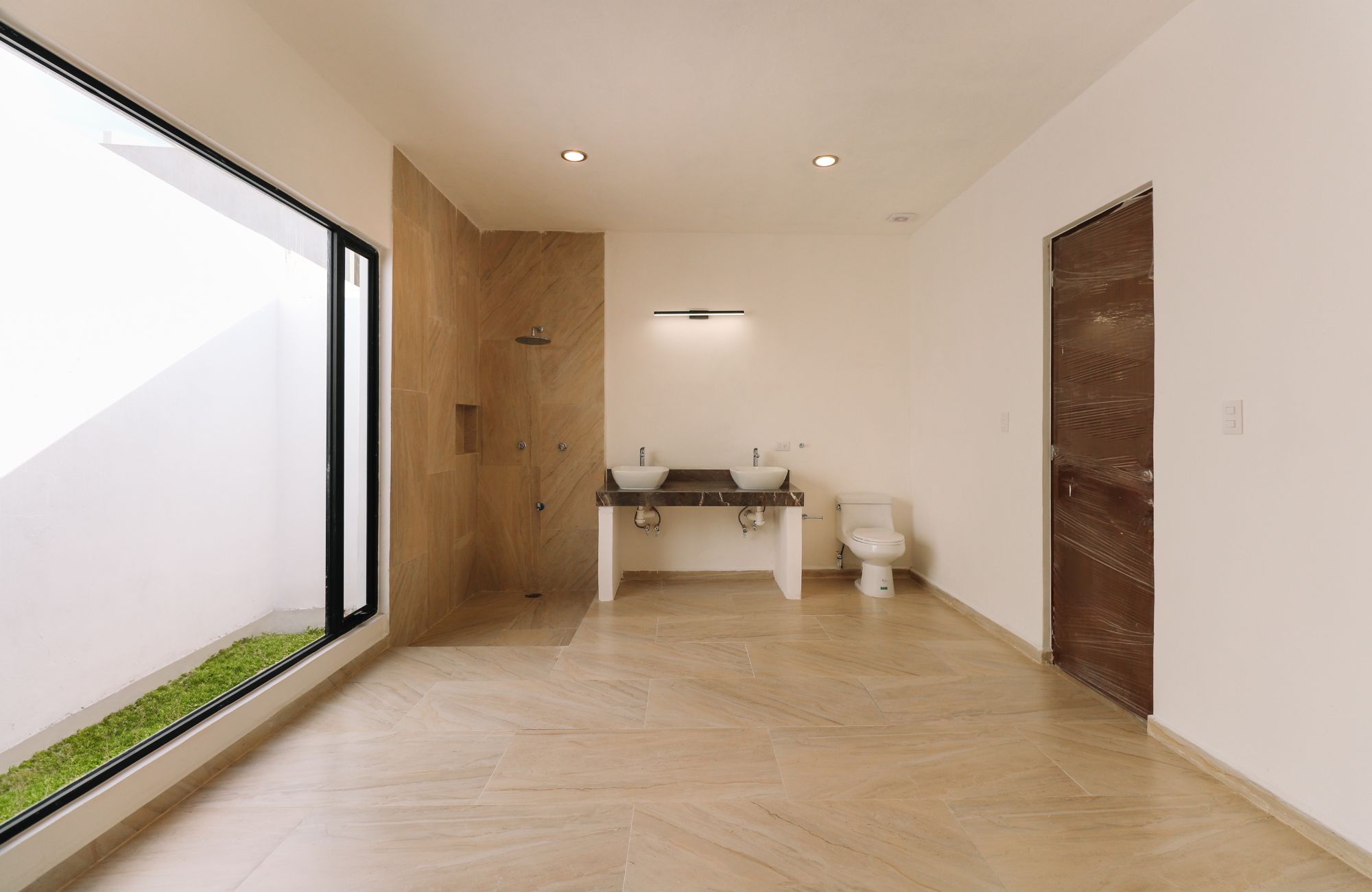 House with garden, terrace, and private pool, for sale, Conkal, M&eacute;rida