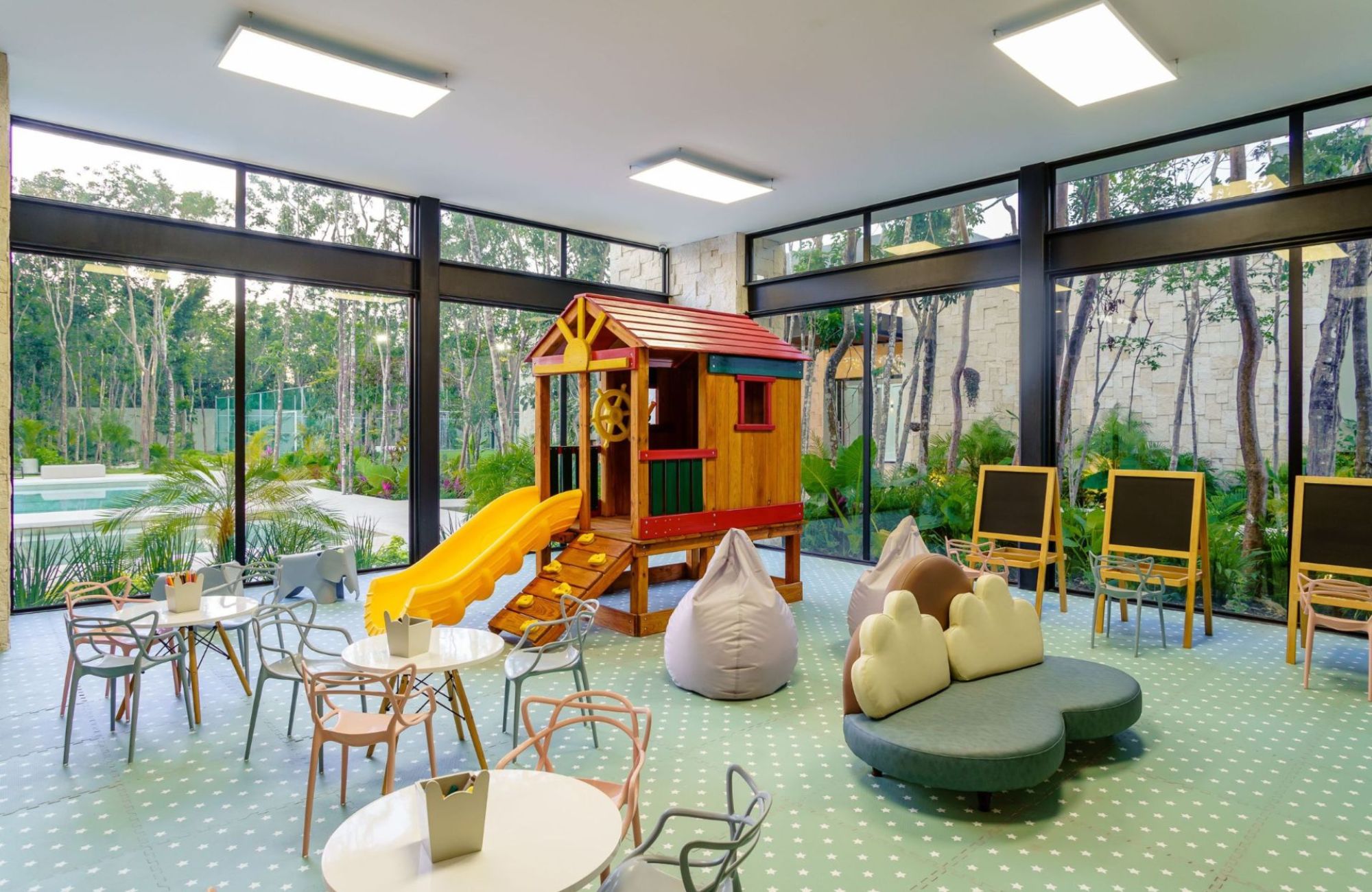 Single-Family Lot in Gated Community for Sale, Xpu-ha, Quintana Roo