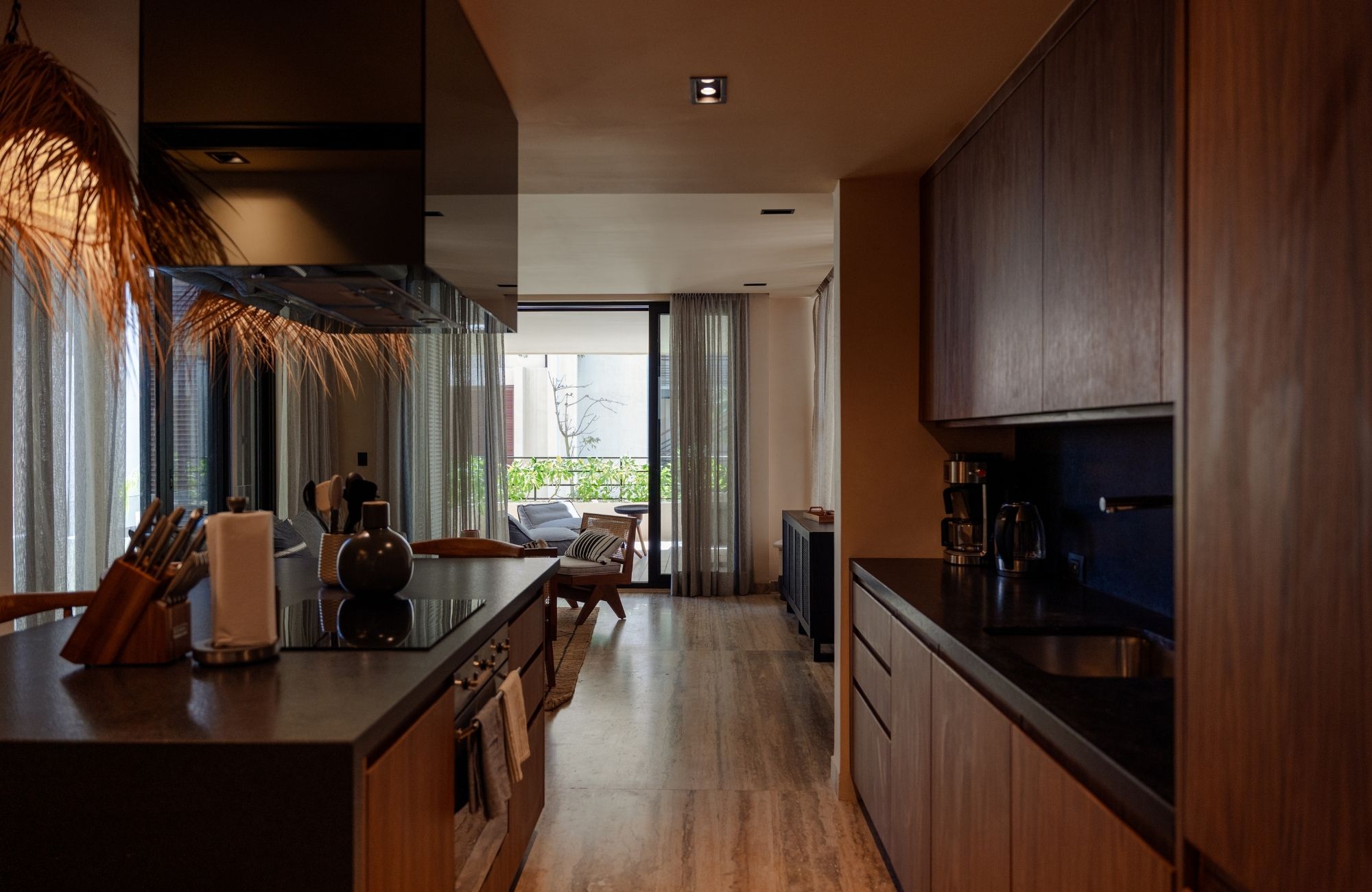 Condo near to the beach for sale, ground floor, pool access, Tulum 101, Tulum