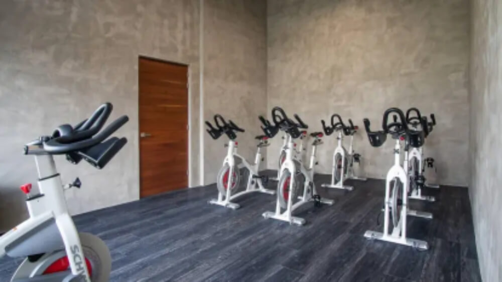 Condo steps from Fifth Avenue and the beach, rooftop, for sale Playa del Carmen.