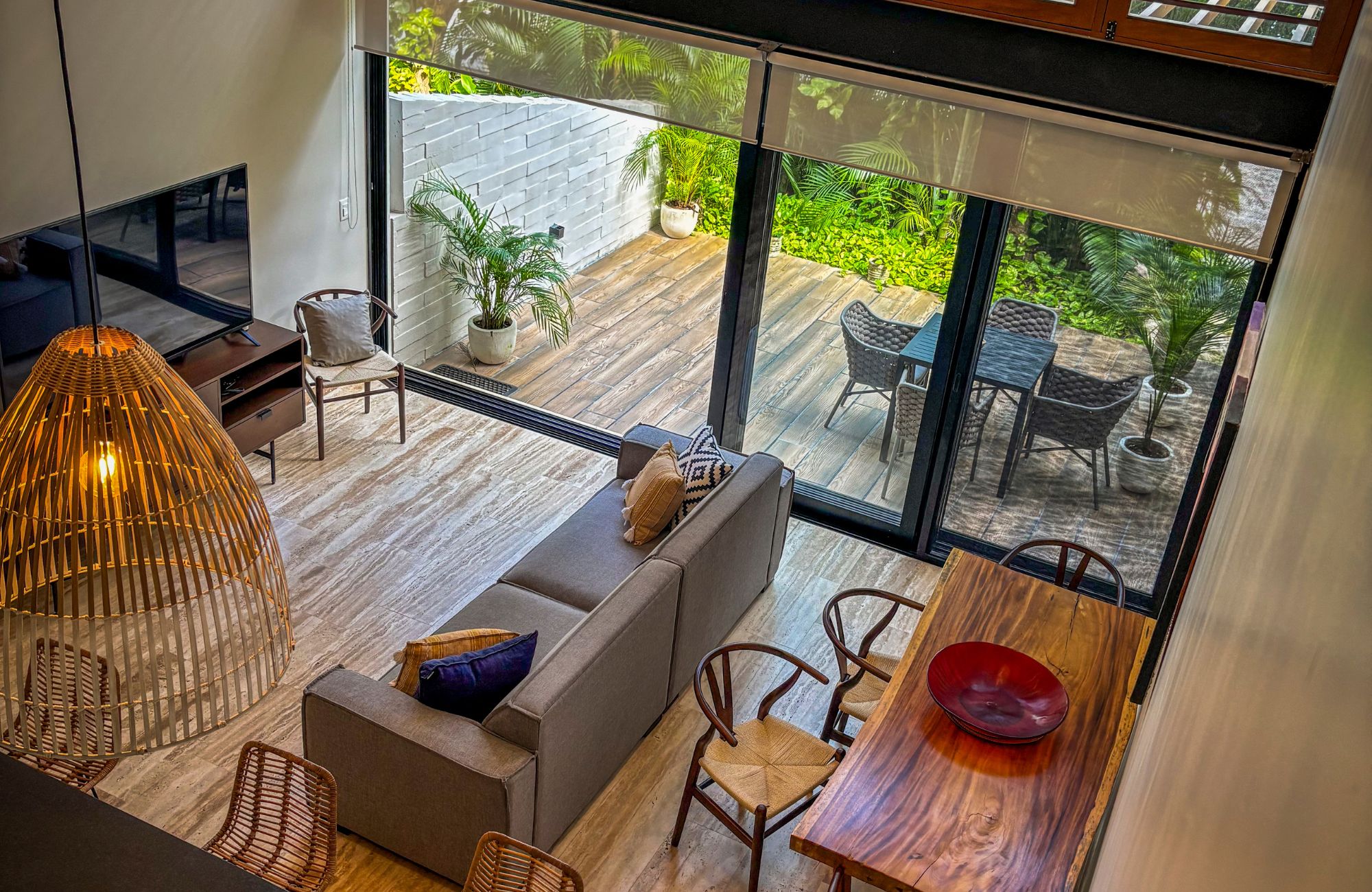 Condo steps from Fifth Avenue and the beach, rooftop, for sale Playa del Carmen.