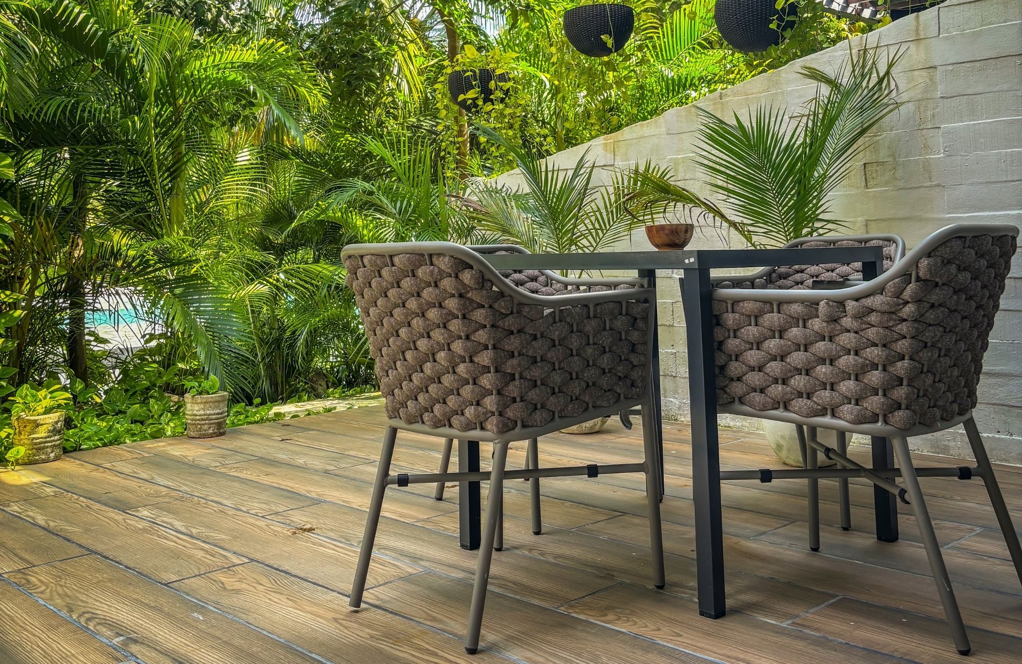 Condo steps from Fifth Avenue and the beach, rooftop, for sale Playa del Carmen.