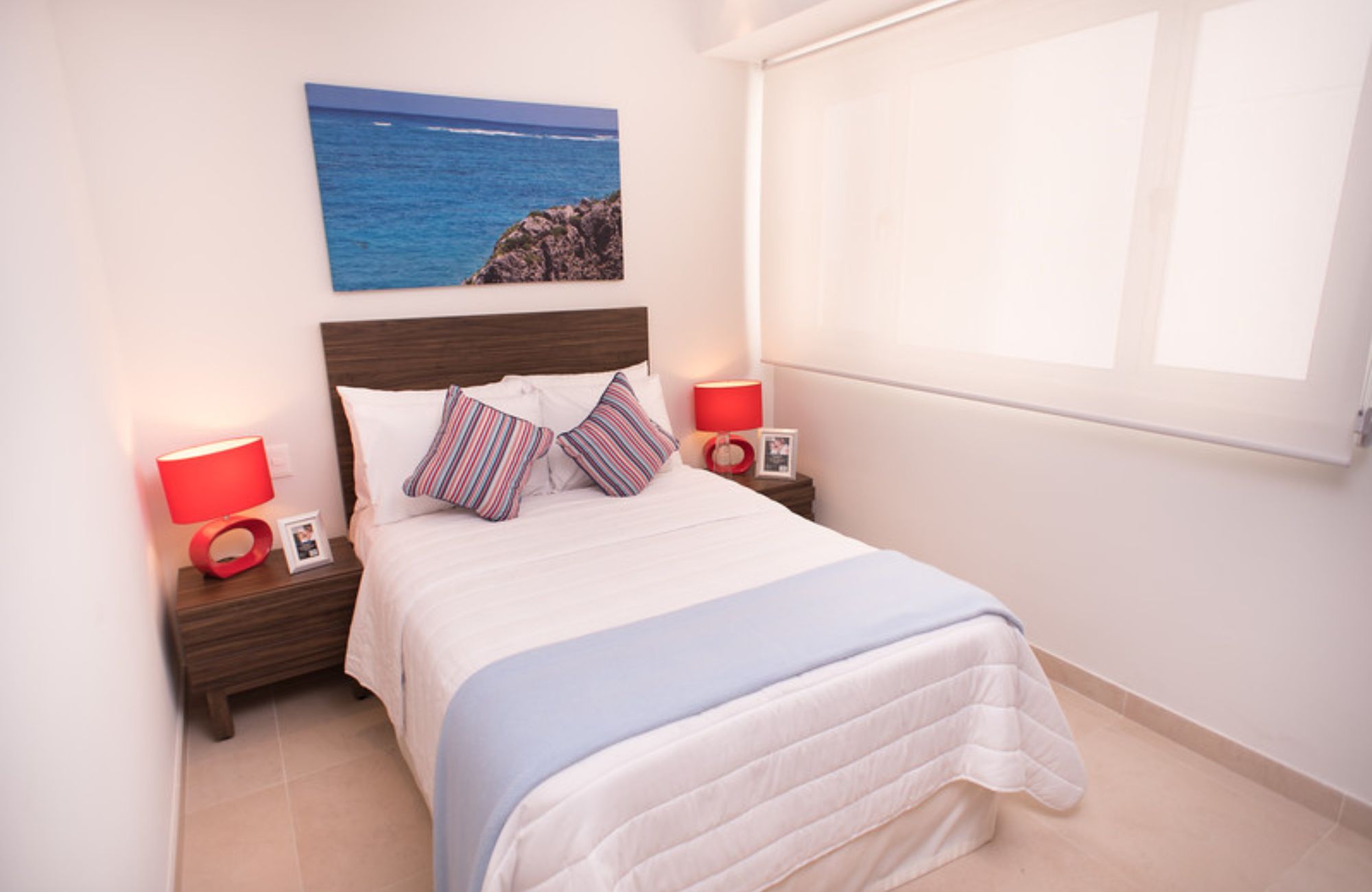 2 bedroom apartment with Gym, Pool and Jacuzzi for sale, Hotel Zone, Cancun.