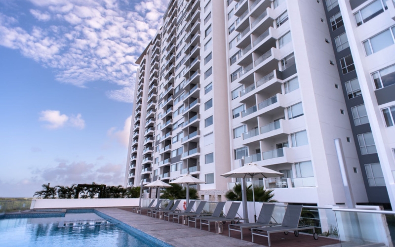 Condo with Lagoon View and Terrace, for Sale, Bonampak Canc&uacute;n