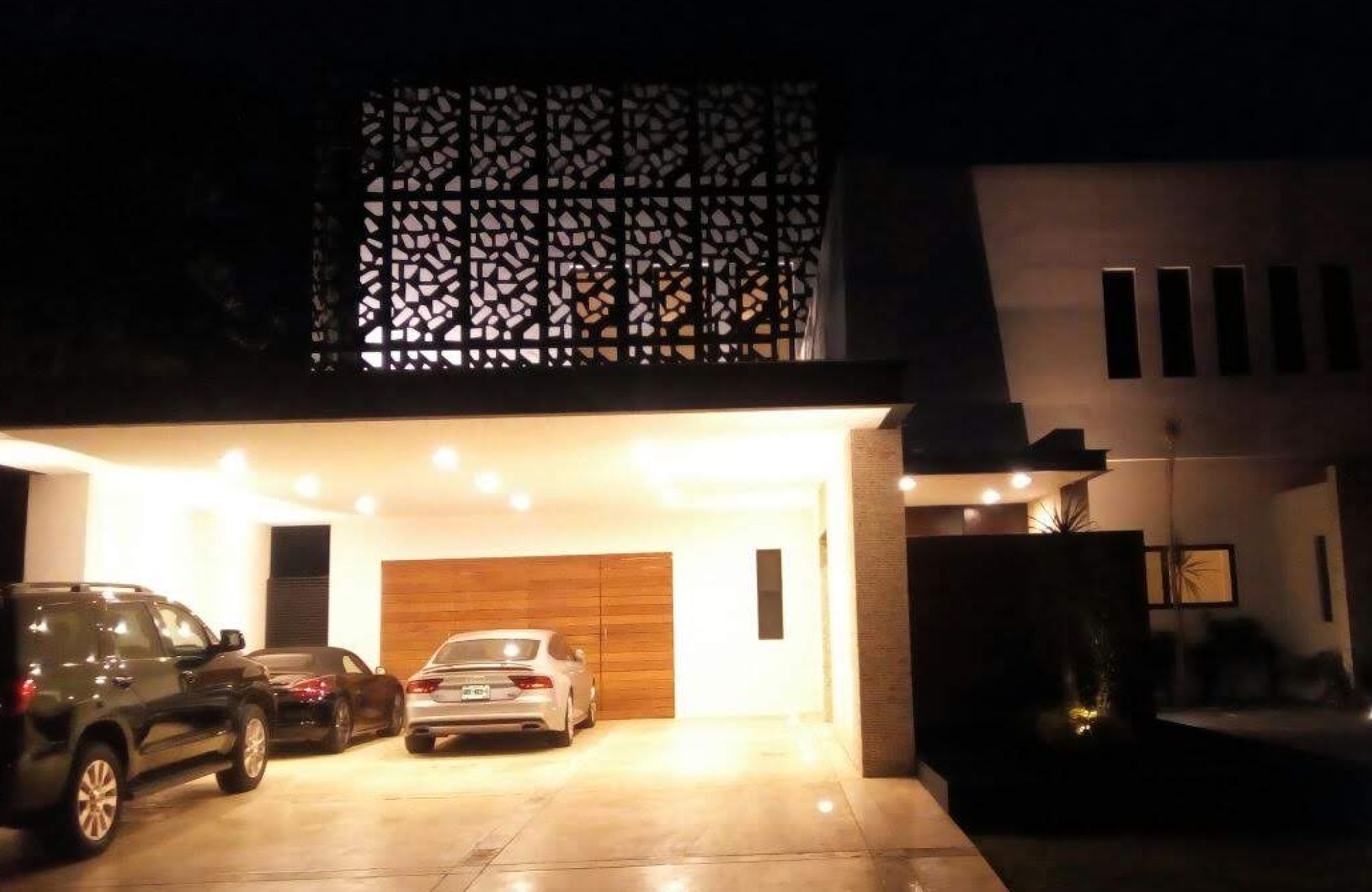 Luxury House with Private Pool for Sale, Yucat&aacute;n Country Club, M&eacute;rida