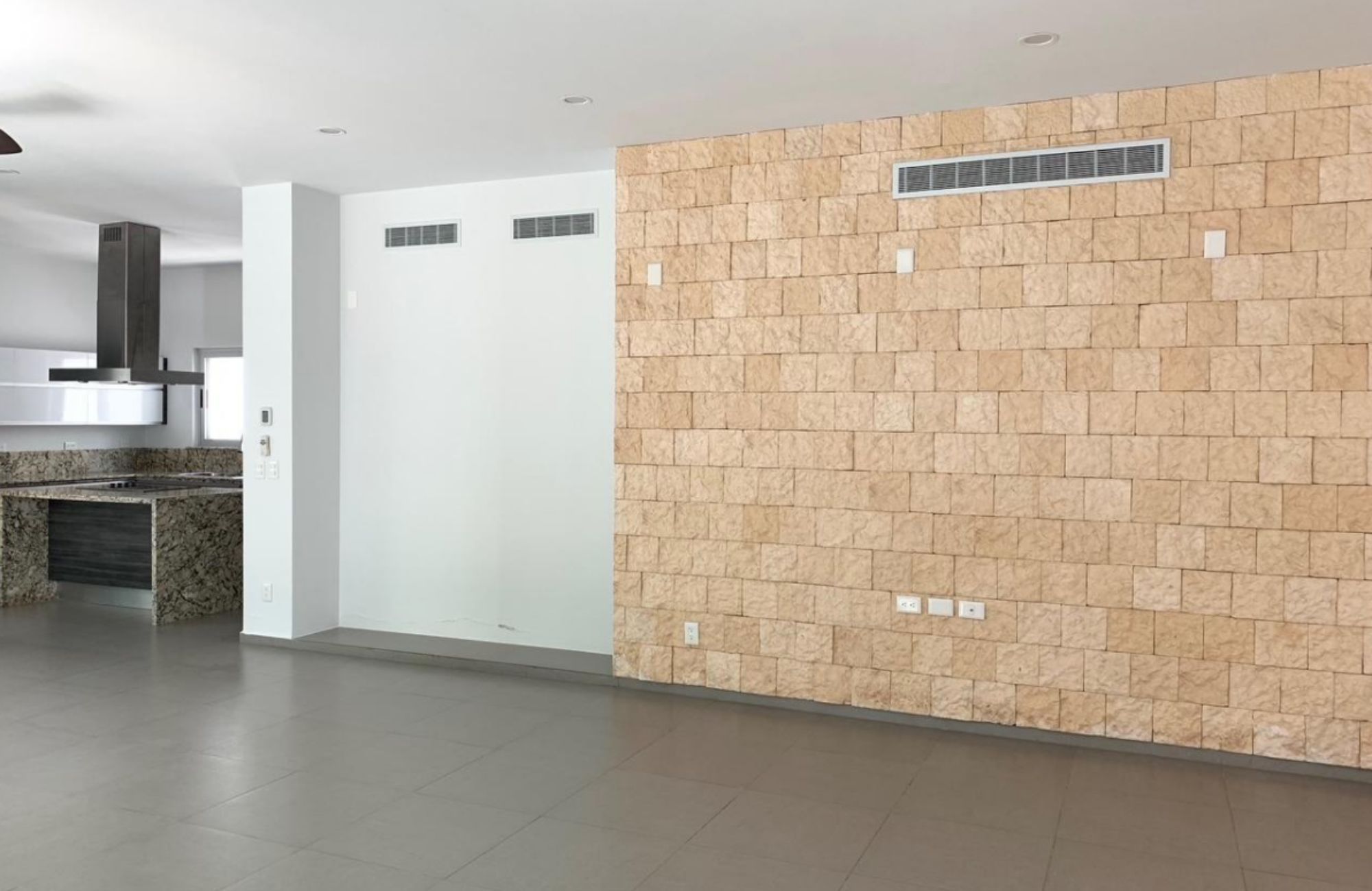 Casa de lujo, alberca privada, m&uacute;ltiples terrazas, en venta, Huayac&aacute;n, Canc&uacute;n&nbsp;