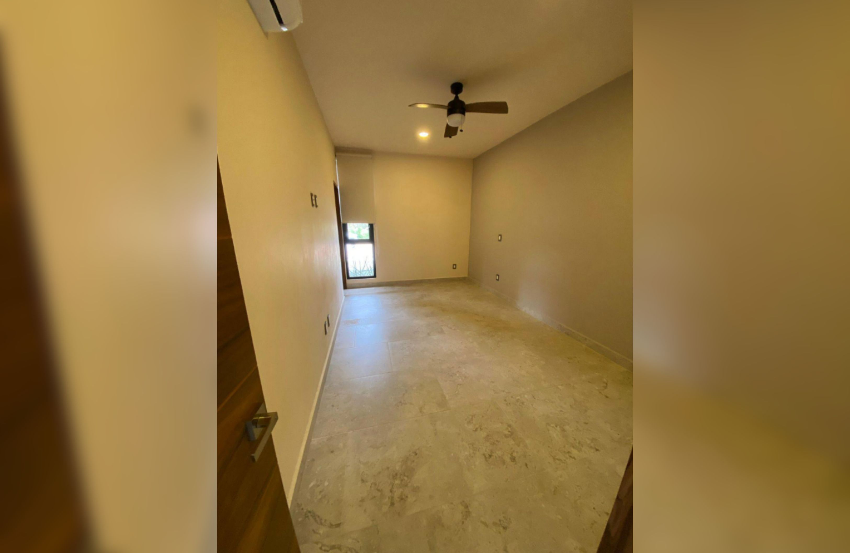 Casa con alberca privada, techos altos, en venta Residencial Aqua, Canc&uacute;n