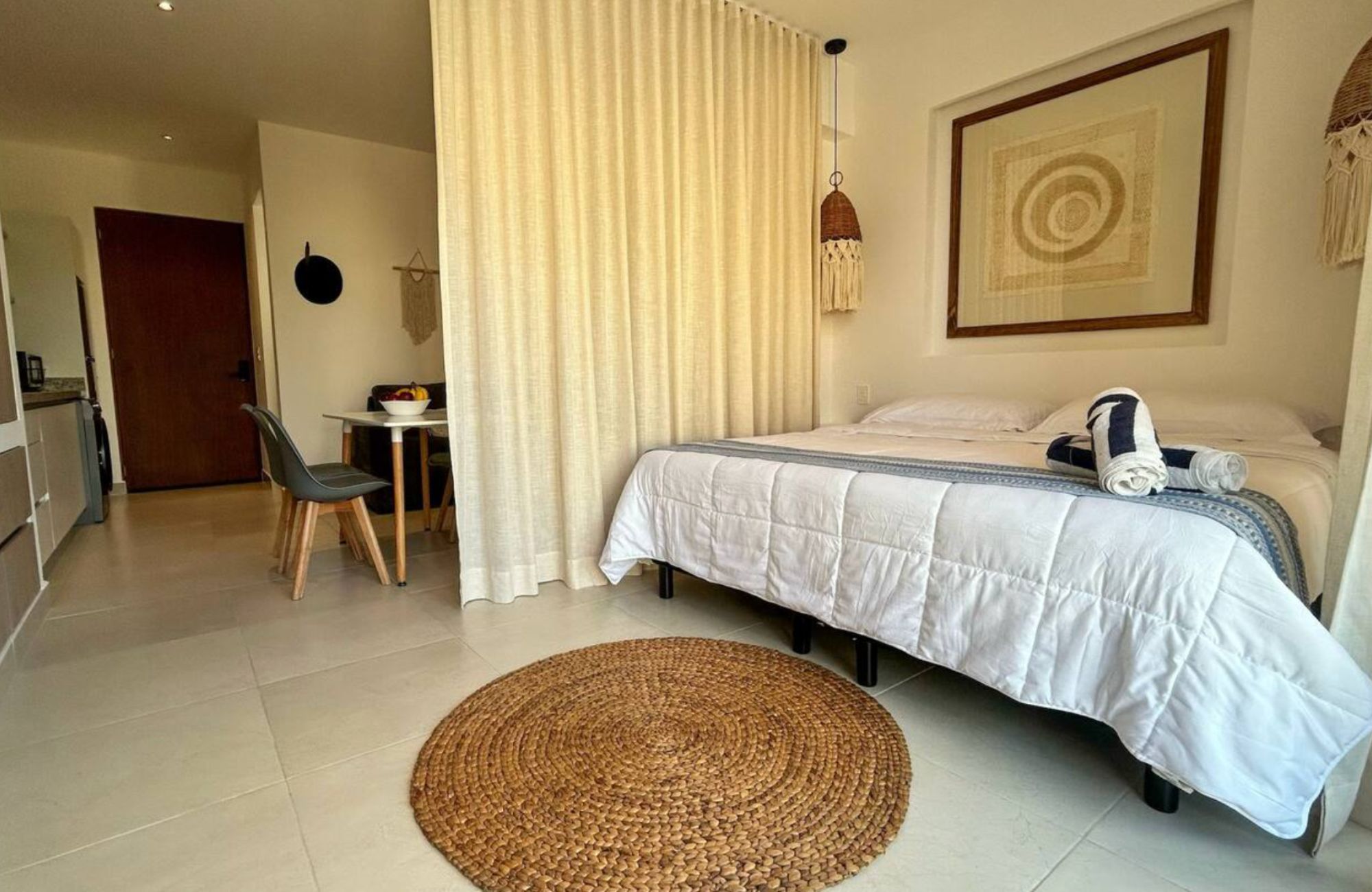 Condominium with private pool, gym, spa area, pre-construction, sale, Downtown, Playa del Carmen.