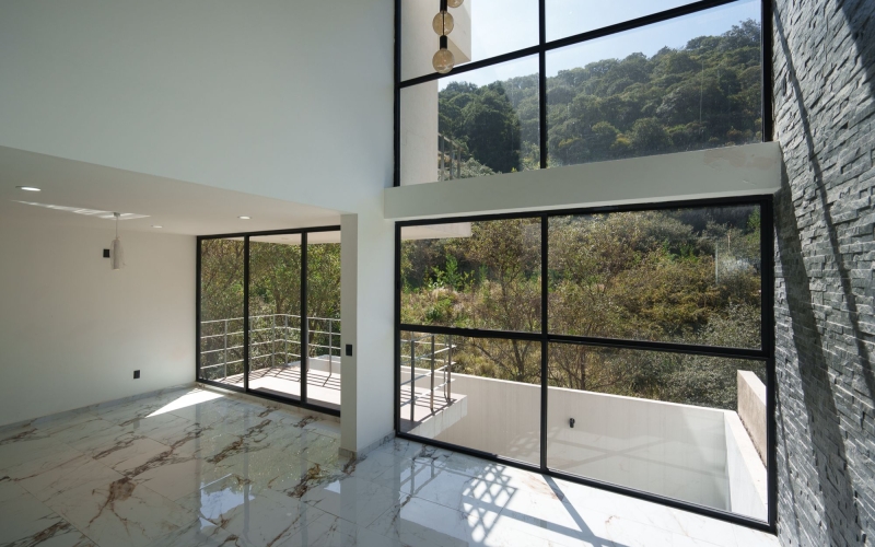 Residencia en fraccionamiento privado en venta, Esmeralda, CDMX