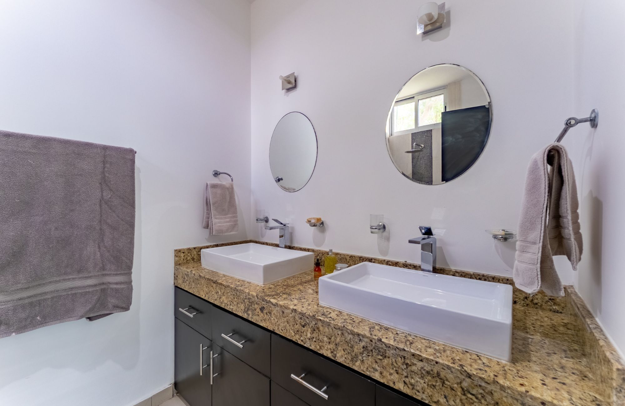 House with garden and private pool, TV room- Study, in gated community with amenities for the whole family, for sale, Valenia, Playa del Car