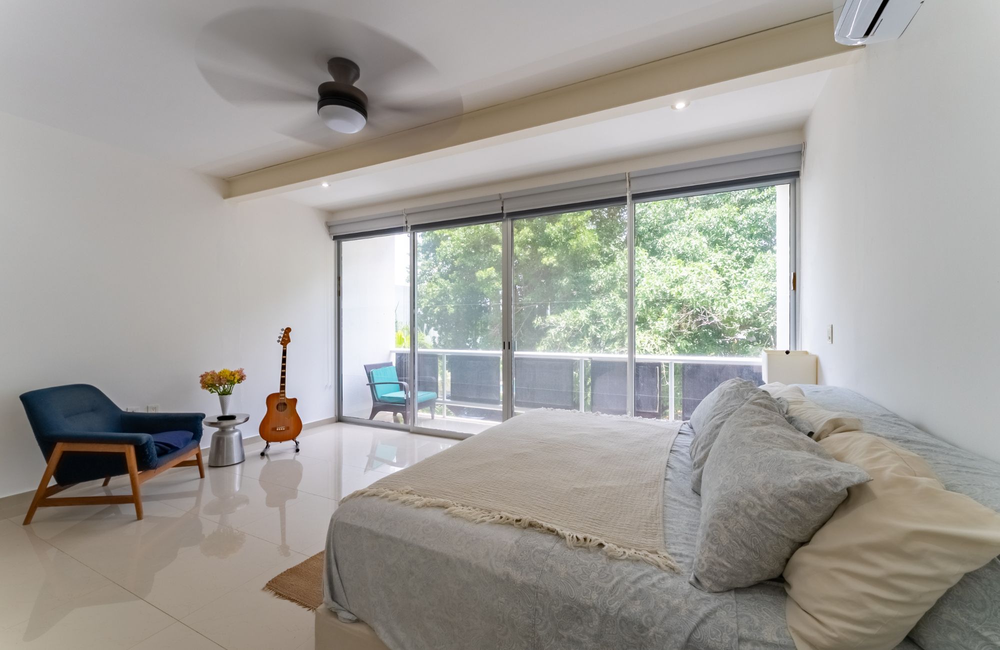 House with garden and private pool, TV room- Study, in gated community with amenities for the whole family, for sale, Valenia, Playa del Car