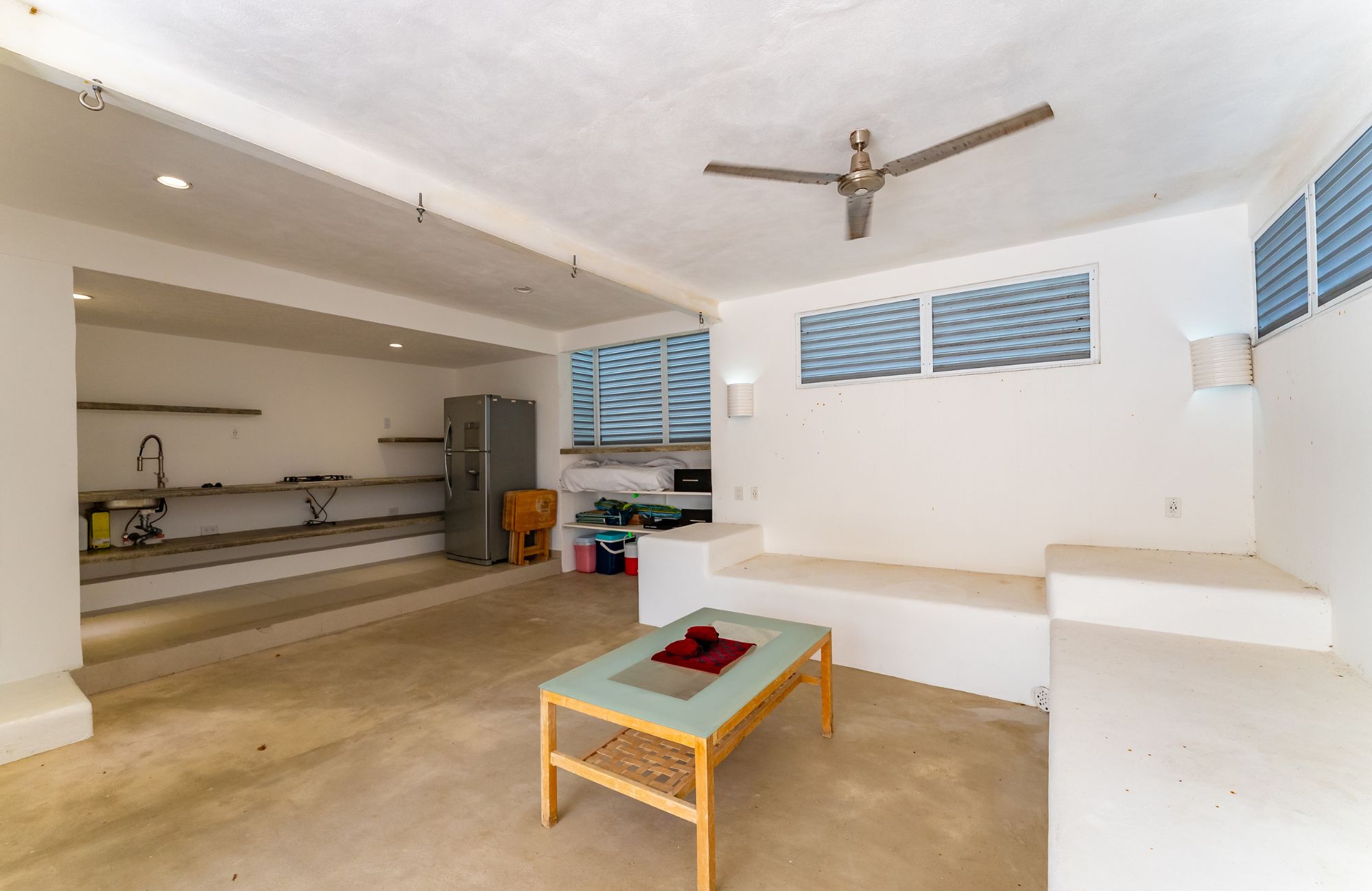 House with garden and private pool, TV room- Study, in gated community with amenities for the whole family, for sale, Valenia, Playa del Car