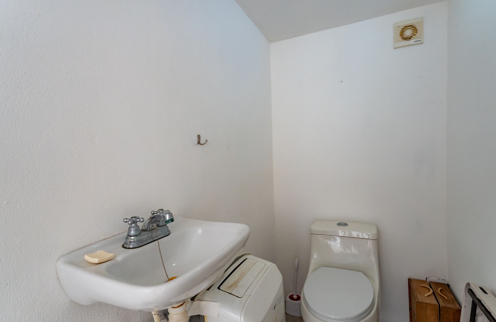 House with garden and private pool, TV room- Study, in gated community with amenities for the whole family, for sale, Valenia, Playa del Car