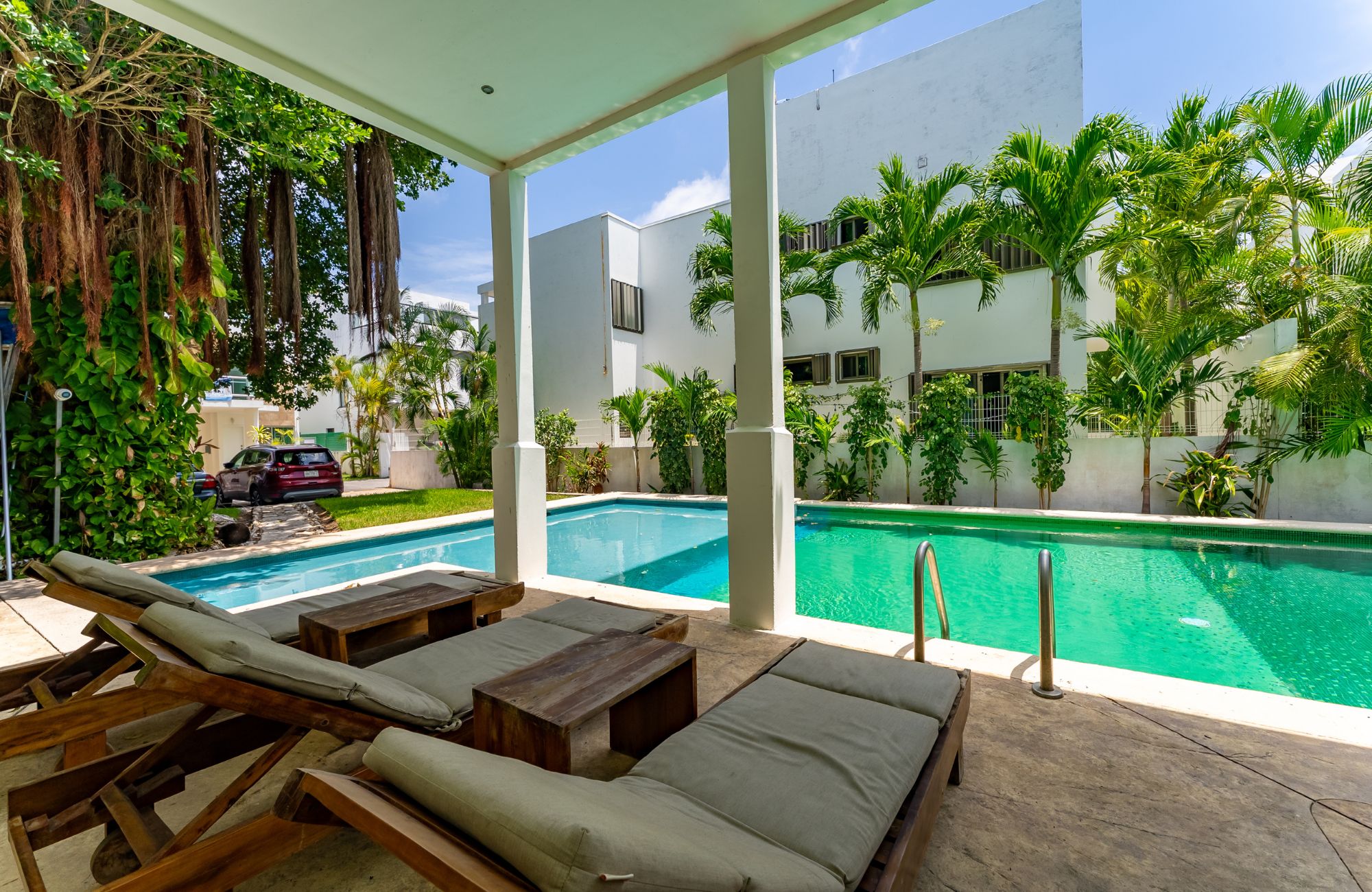 House with garden and private pool, TV room- Study, in gated community with amenities for the whole family, for sale, Valenia, Playa del Car