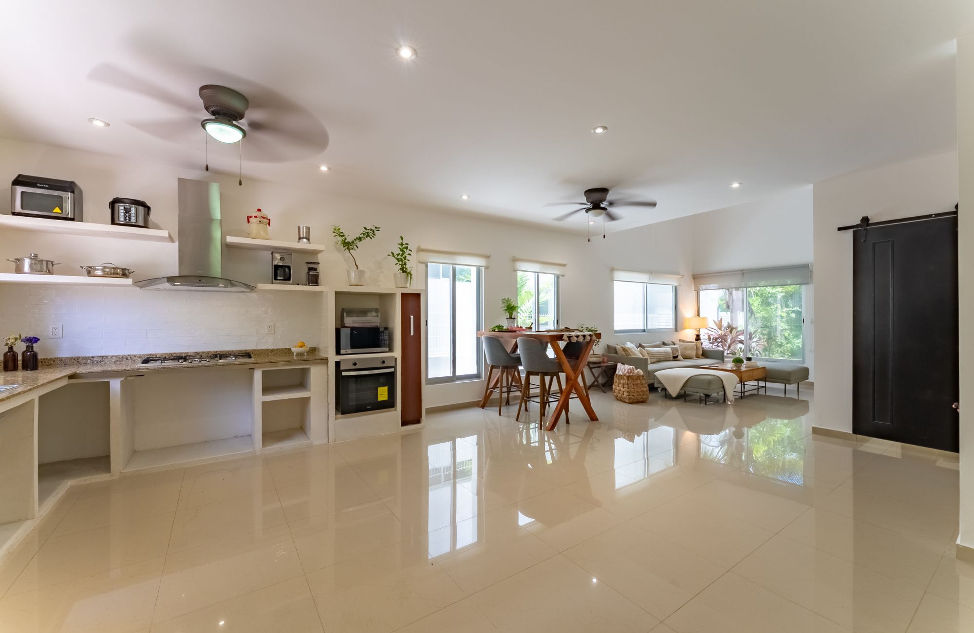 House with garden and private pool, TV room- Study, in gated community with amenities for the whole family, for sale, Valenia, Playa del Car