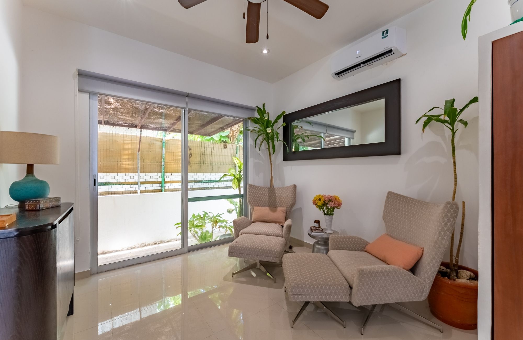 House with garden and private pool, TV room- Study, in gated community with amenities for the whole family, for sale, Valenia, Playa del Car