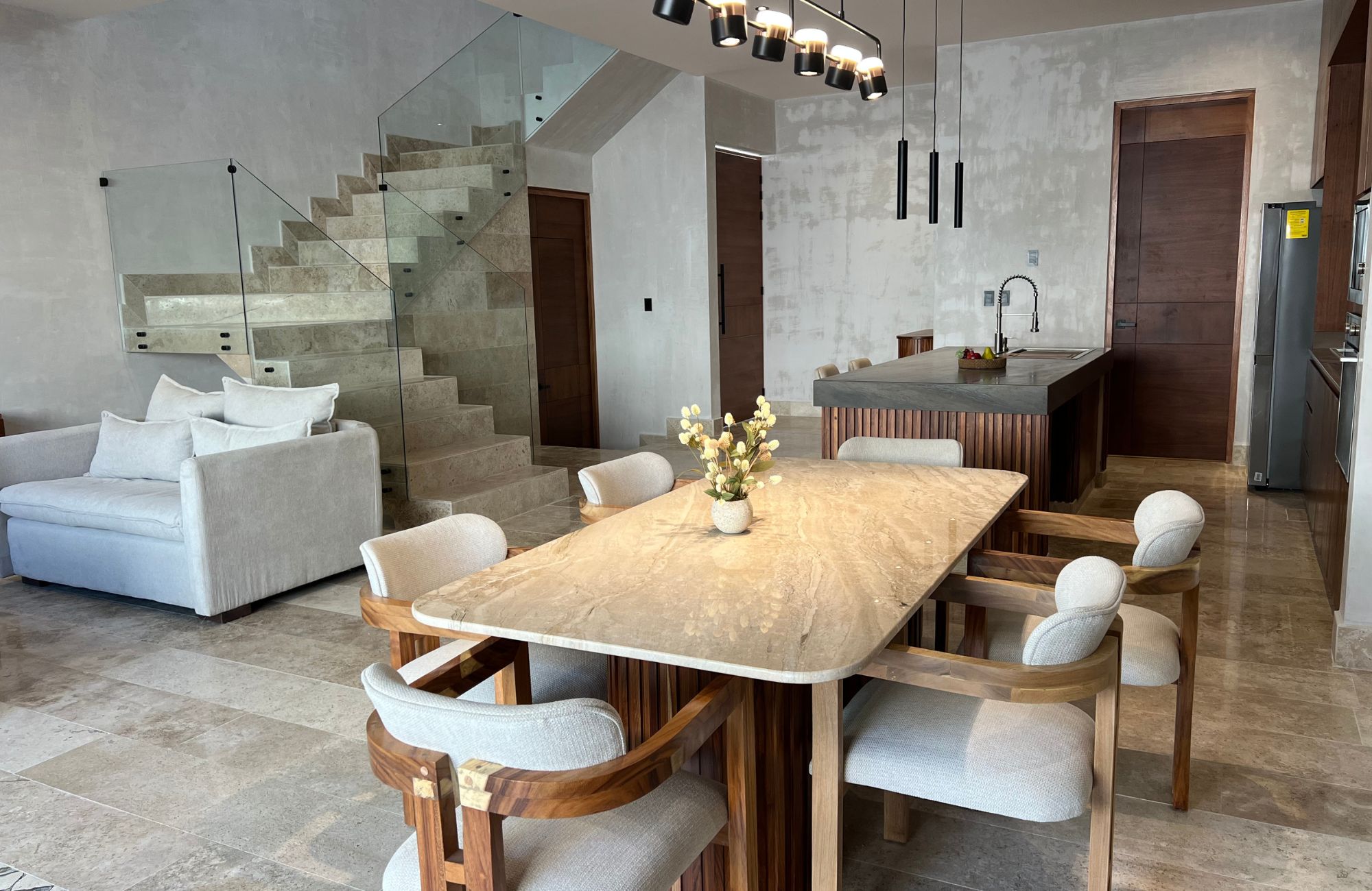 Casa con doble altura y rooftop, alberca comun, El Encuentro, Playa del Carmen